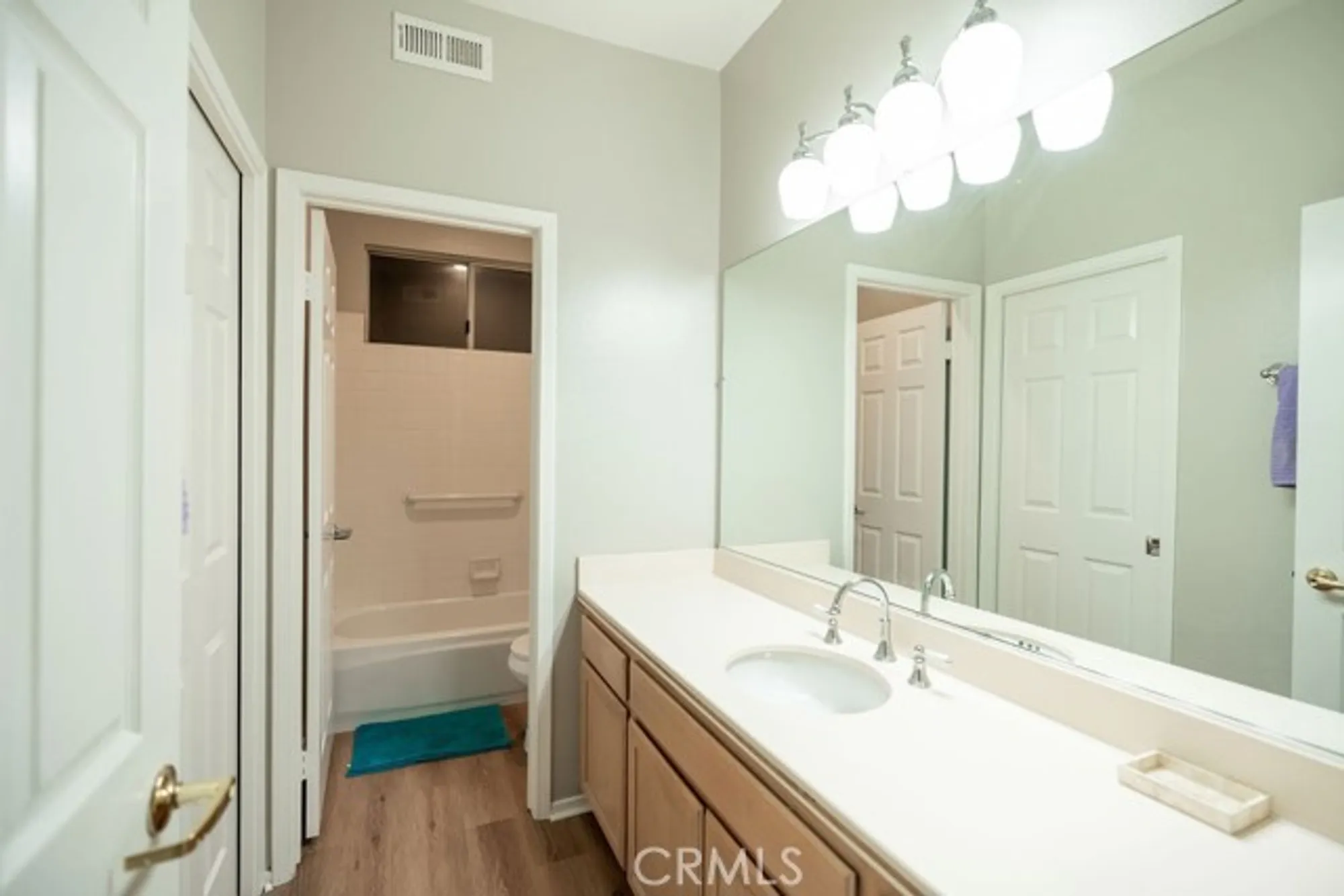Property Slideshow image 32 of 40 | 40395 via malagas, Murrieta, CA, 92562