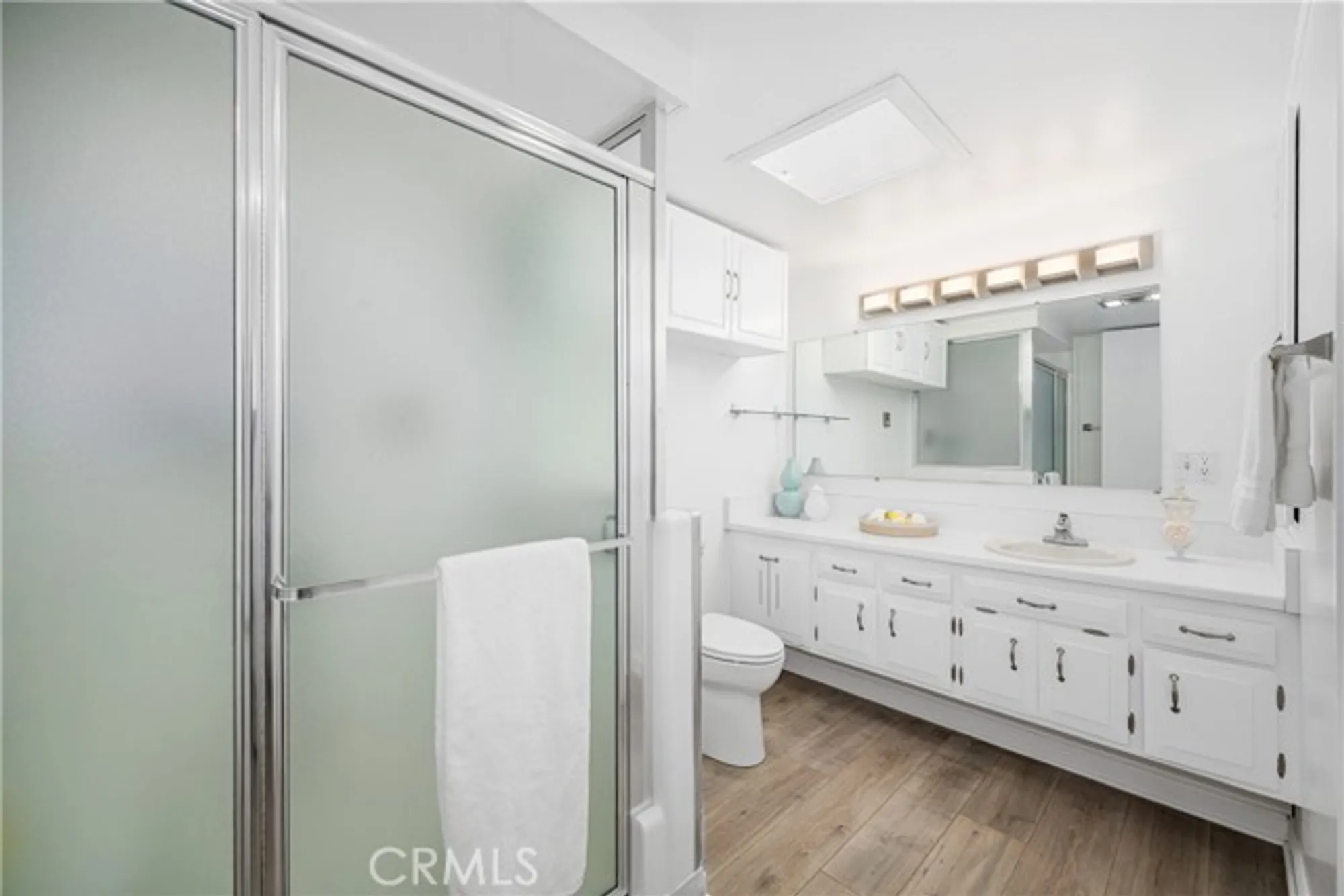 Property Slideshow image 16 of 25 | 1461 monterey rd apt 28e, Seal Beach, CA, 90740