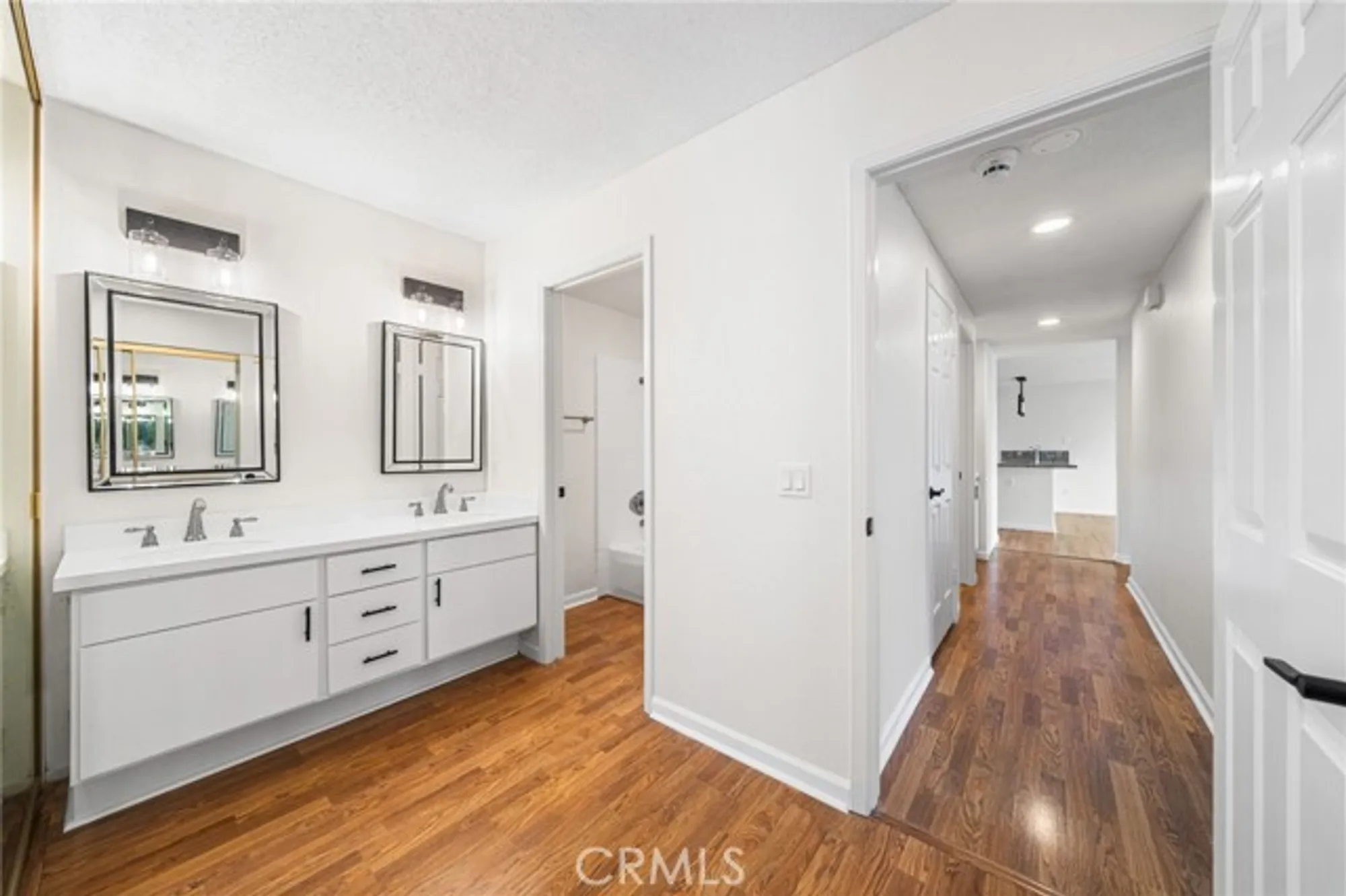 Property Slideshow image 20 of 35 | 4655 barcelona way, Oceanside, CA, 92056