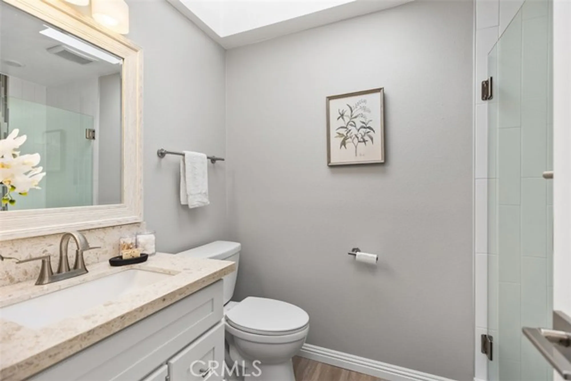 Property Slideshow image 21 of 46 | 2263 via puerta d, Laguna Woods, CA, 92637