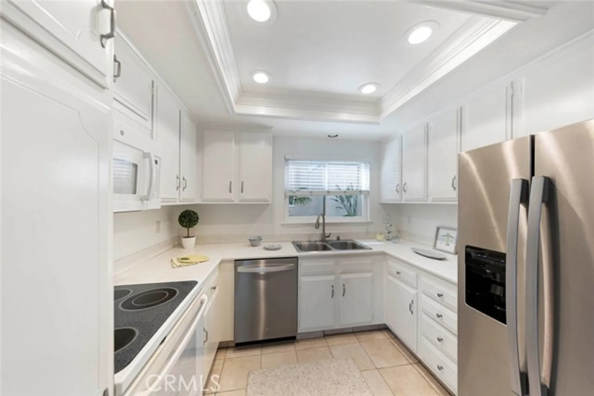 Property Slideshow image 7 of 21 | 2370 via mariposa 1b, Laguna Woods, CA, 92637