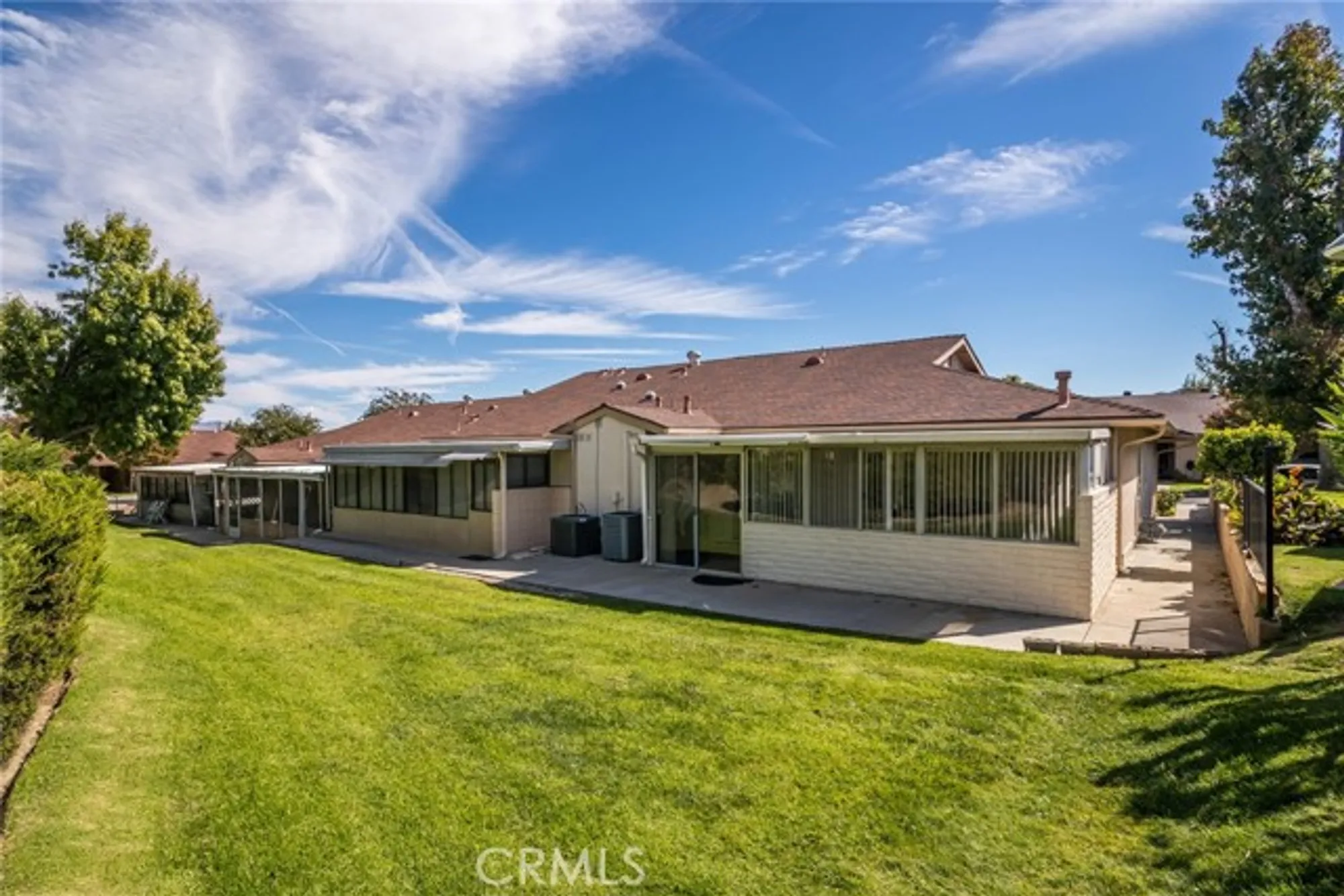 Property Slideshow image 32 of 59 | 26751 winsome cir, Newhall, CA, 91321