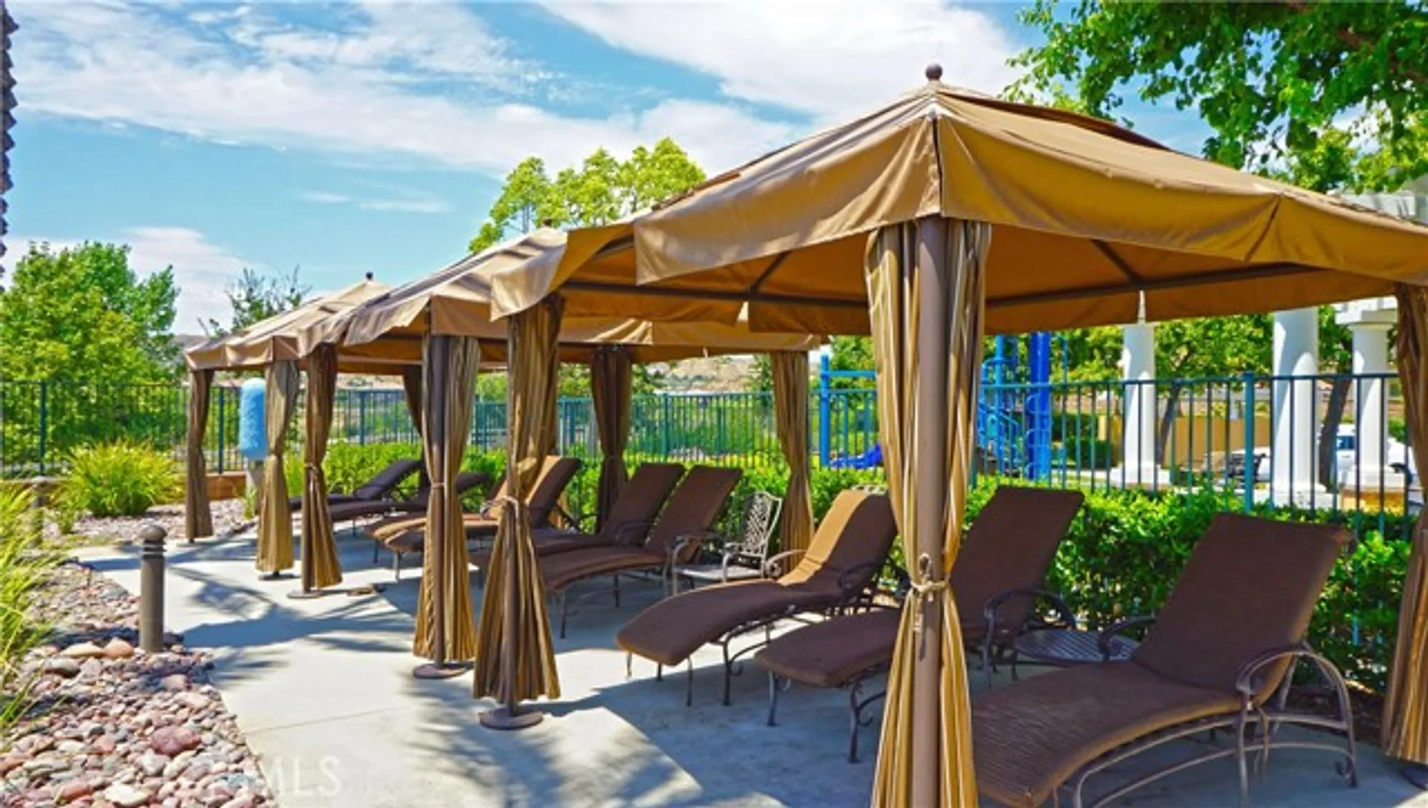 Property Slideshow image 21 of 25 | 23880 belcaro ct, Valencia, CA, 91354