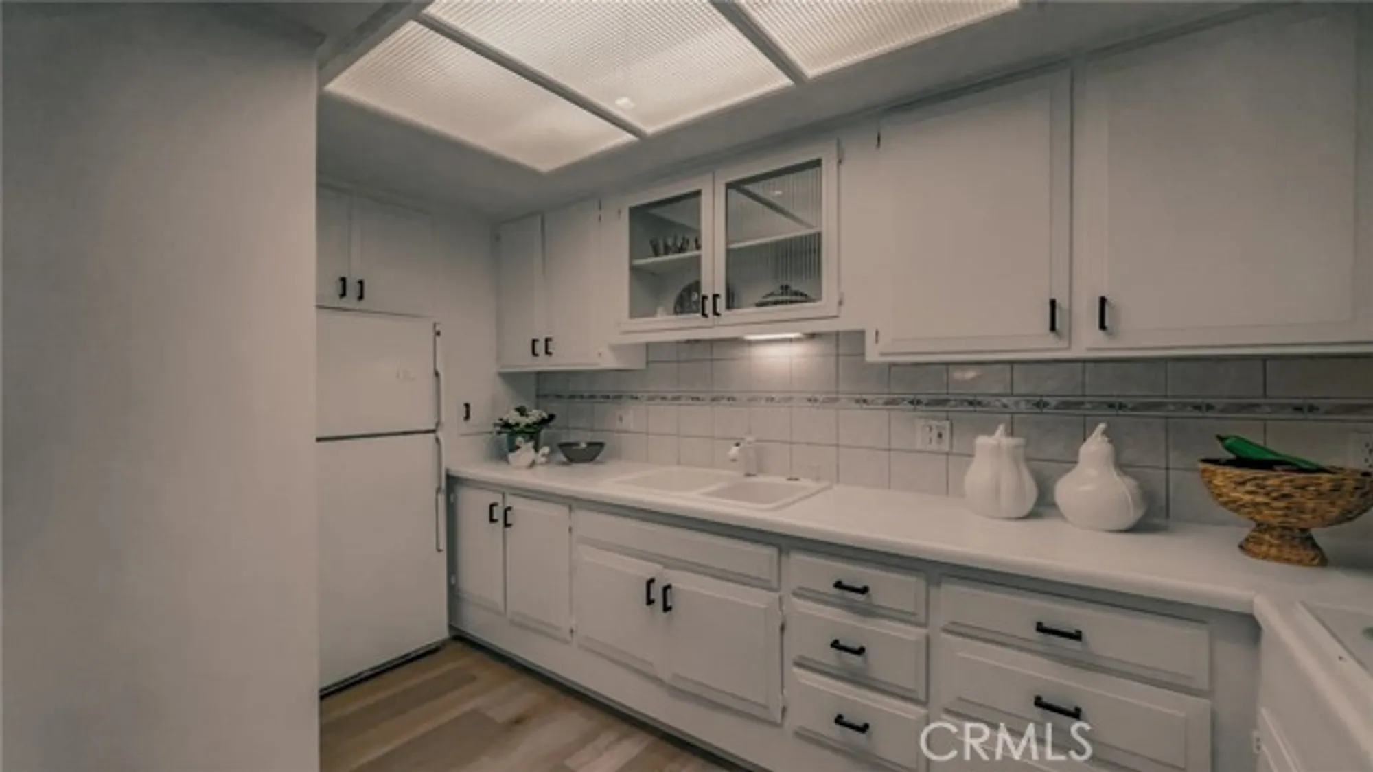 Property Slideshow image 9 of 26 | 1300 weeburn rd apt 30g, Seal Beach, CA, 90740