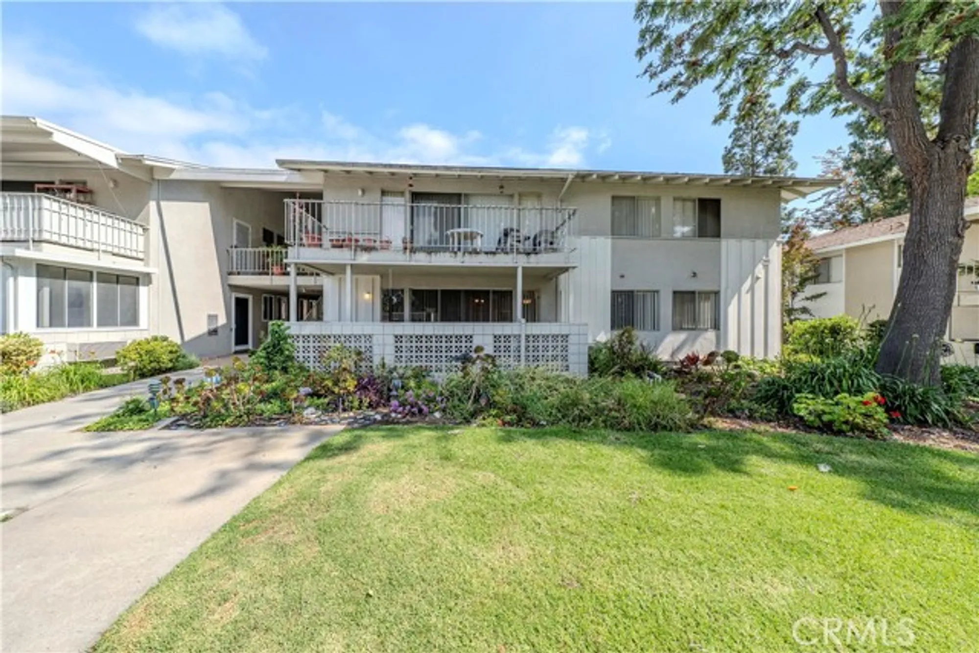 Property Slideshow image 2 of 31 | 368 avenida castilla b, Laguna Woods, CA, 92637