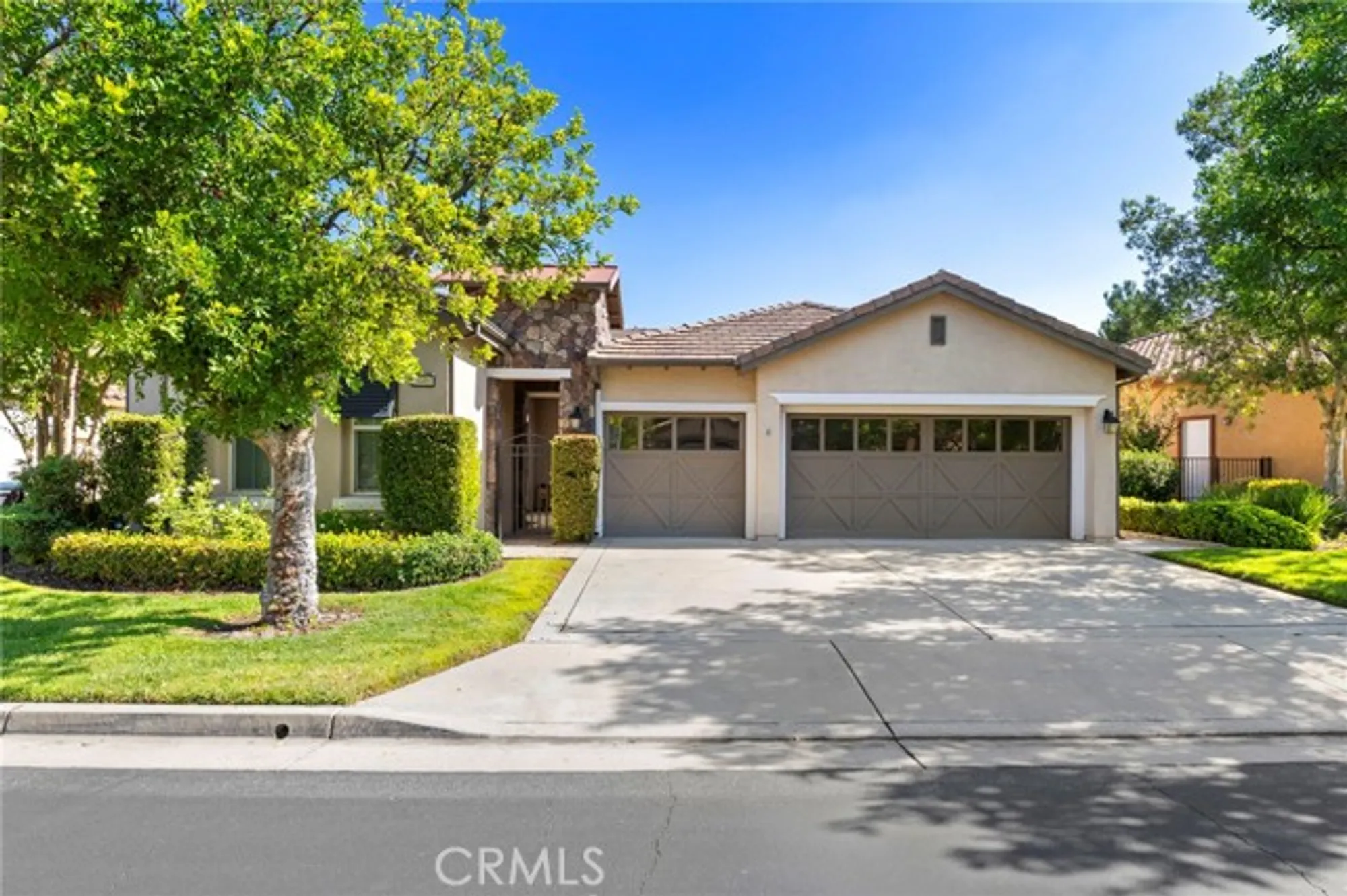 Property Slideshow image 2 of 27 | 24460 lupine ln, Corona, CA, 92883