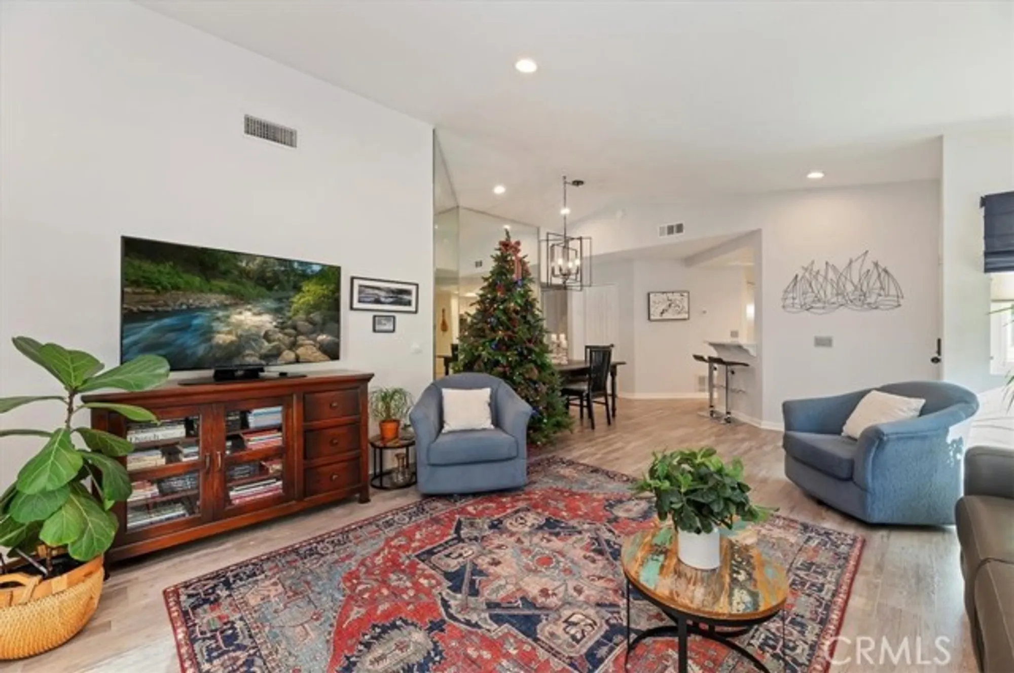 Property Slideshow image 9 of 42 | 28261 via bandita, Menifee, CA, 92585