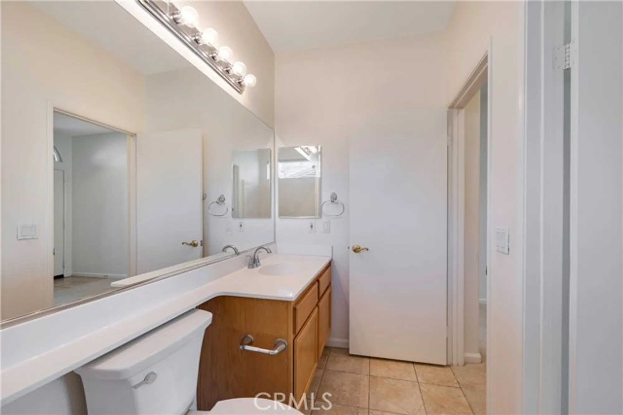 Property Slideshow image 14 of 59 | 24295 big bear ln, Corona, CA, 92883