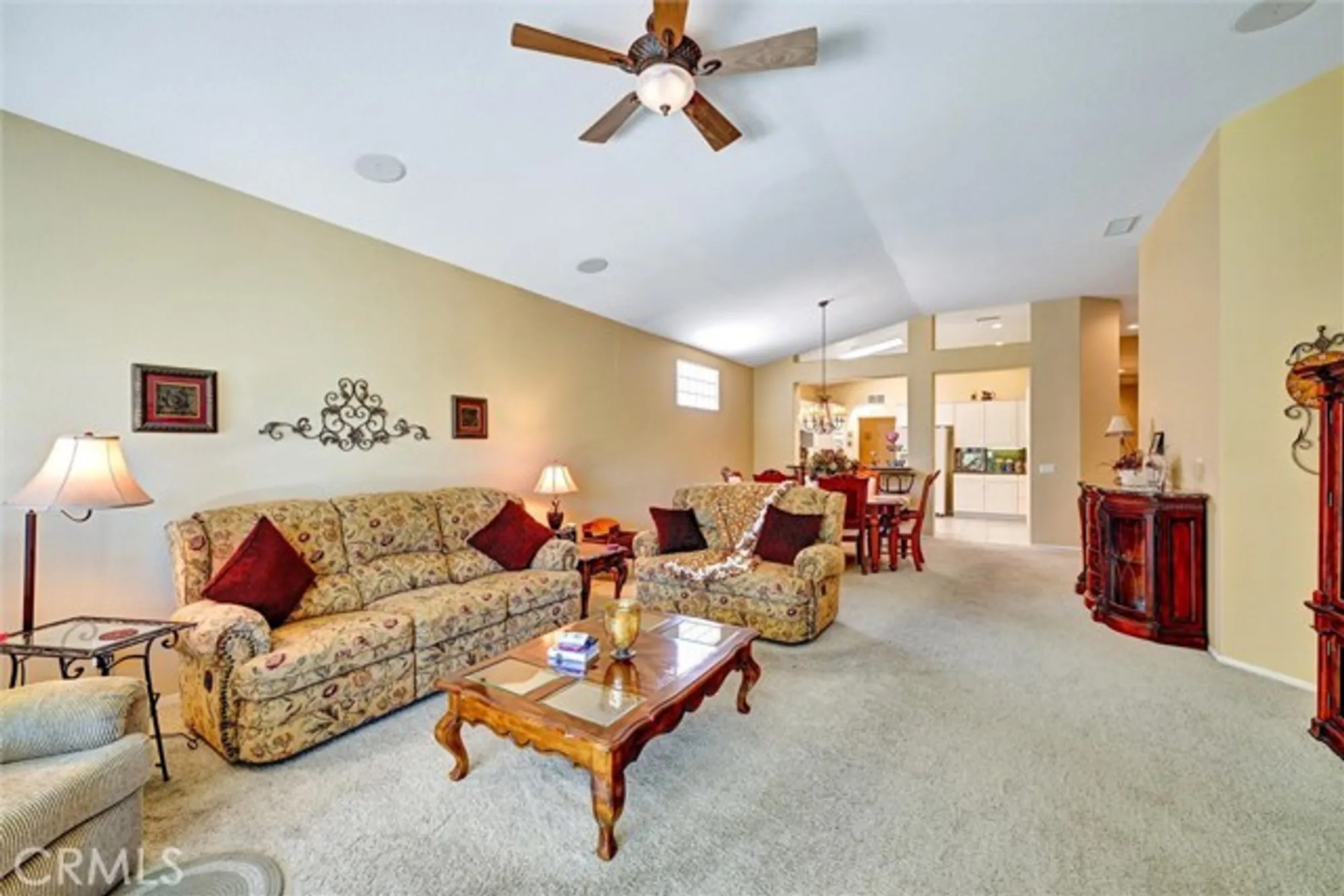 Property Slideshow image 23 of 34 | 39946 via graziana, Murrieta, CA, 92562