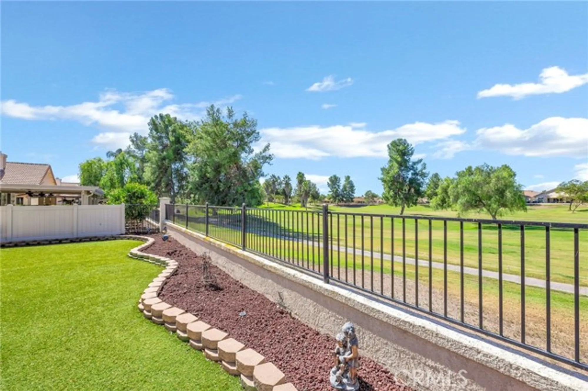 Property Slideshow image 32 of 42 | 29243 hidden lake dr, Menifee, CA, 92584