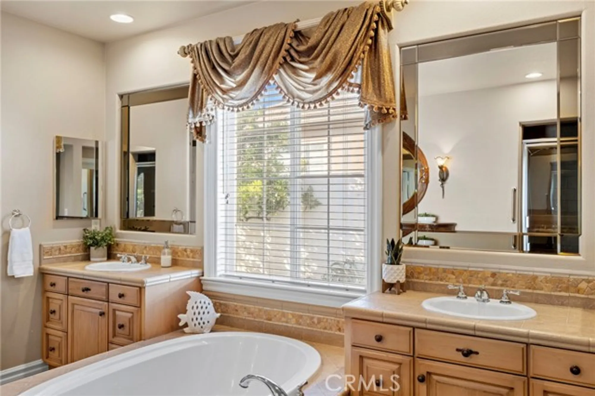 Property Slideshow image 19 of 60 | 61 camino lienzo, San Clemente, CA, 92673