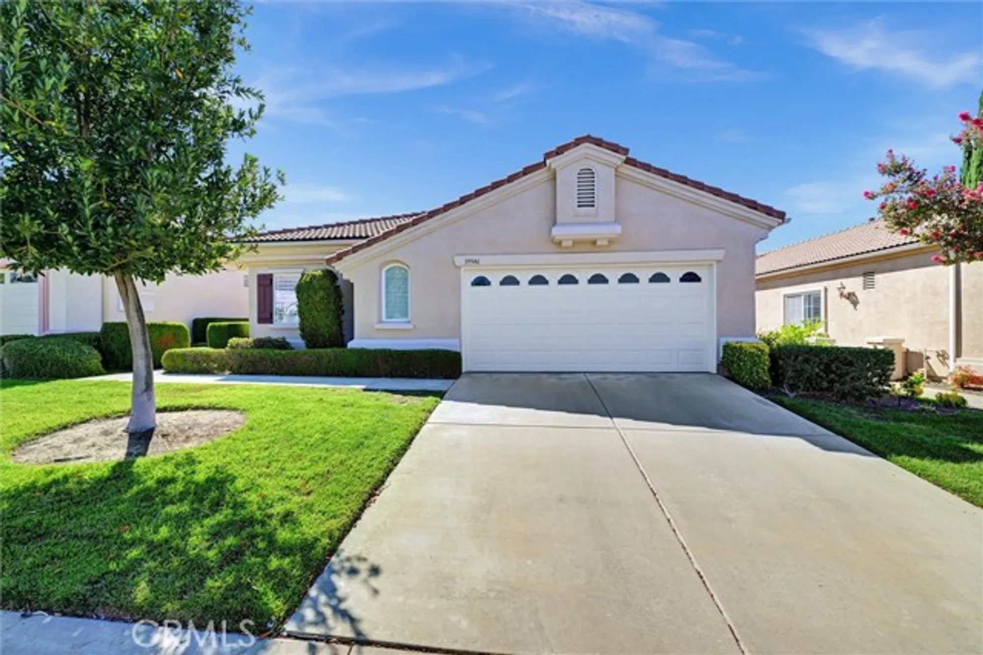 Property Slideshow image 1 of 34 | 39946 via graziana, Murrieta, CA, 92562