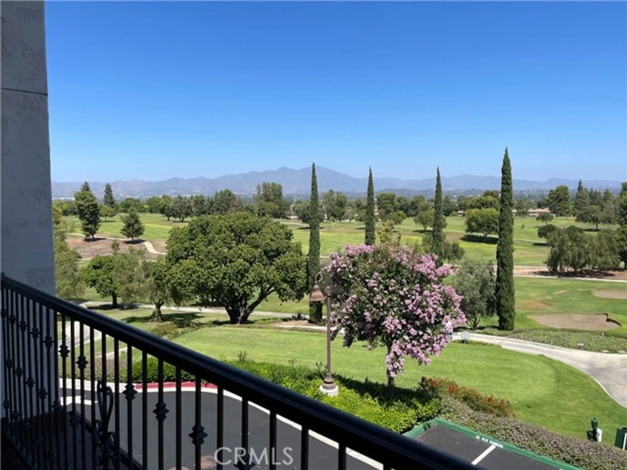 Property Slideshow image 34 of 46 | 2263 via puerta d, Laguna Woods, CA, 92637