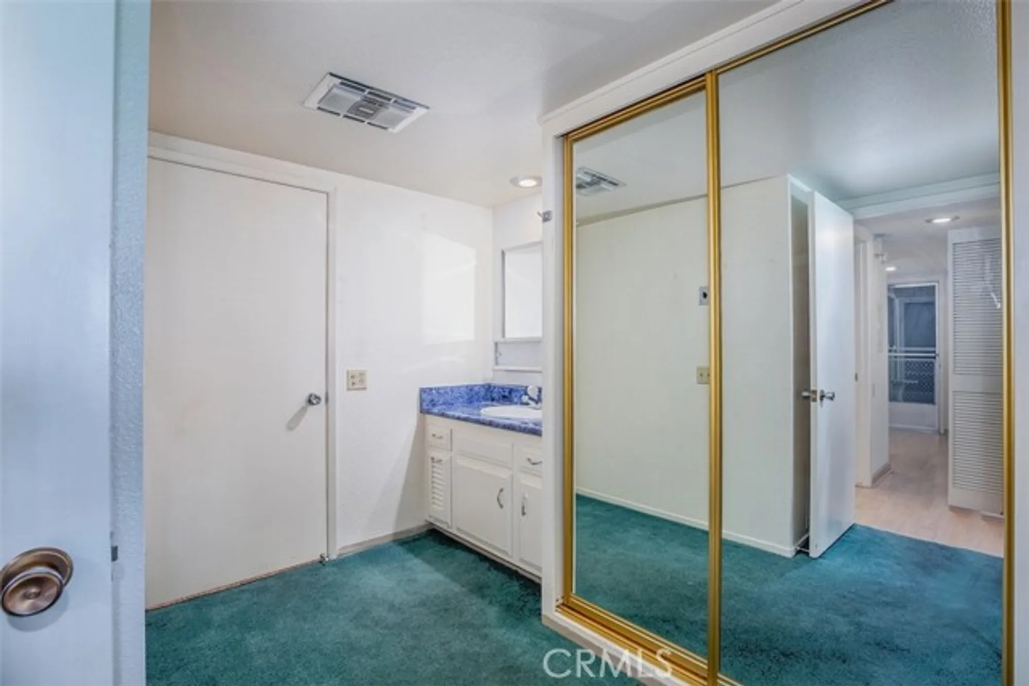 Property Slideshow image 19 of 41 | 2184 via mariposa e d, Laguna Woods, CA, 92637