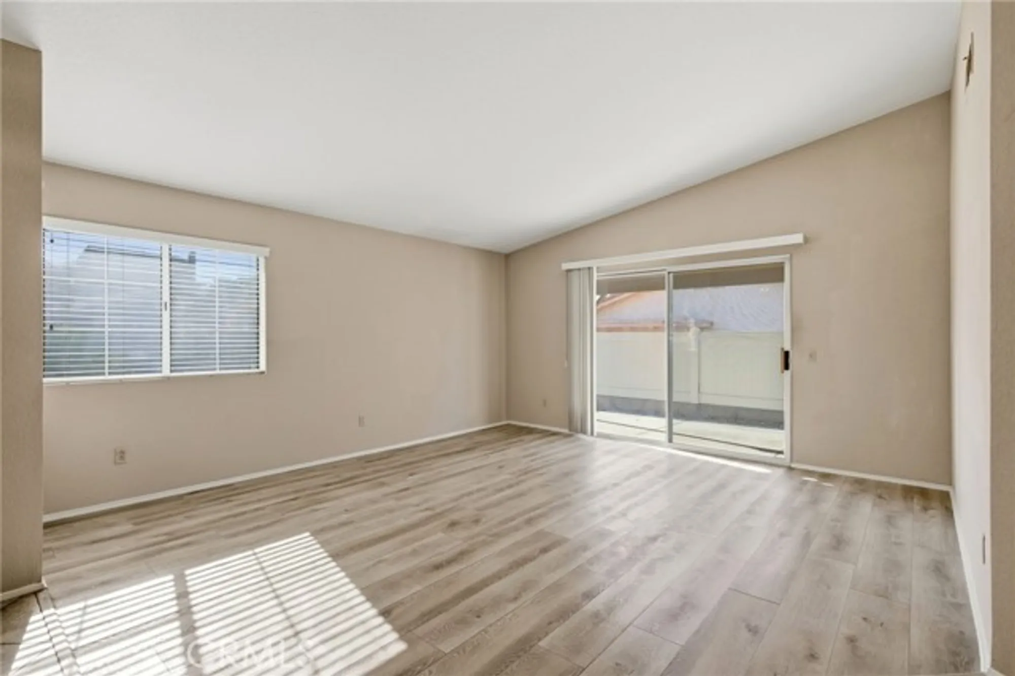 Property Slideshow image 8 of 26 | 28355 via cascadita, Menifee, CA, 92585