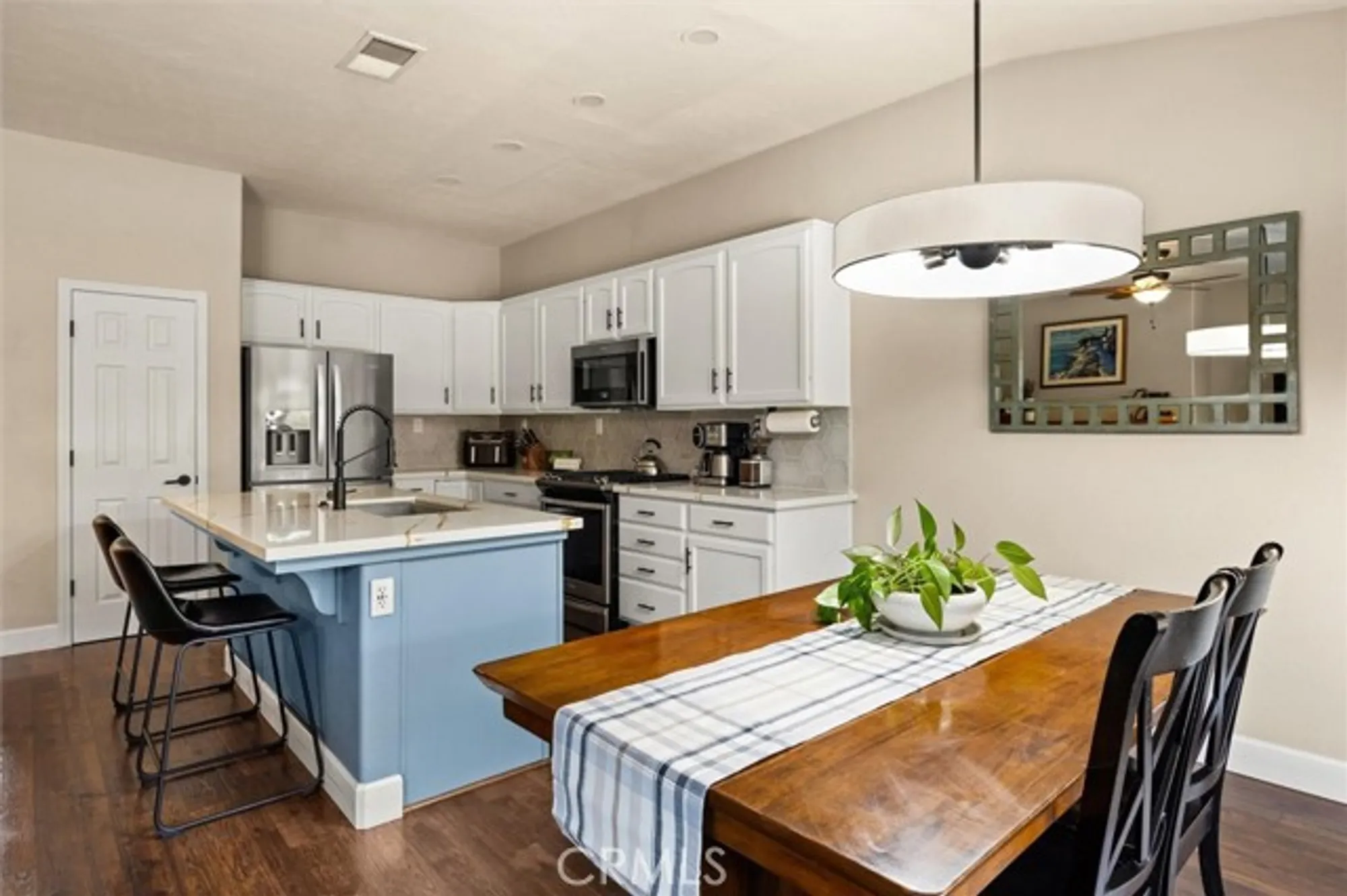 Property Slideshow image 9 of 58 | 2642 vineyard cir, Paso Robles, CA, 93446