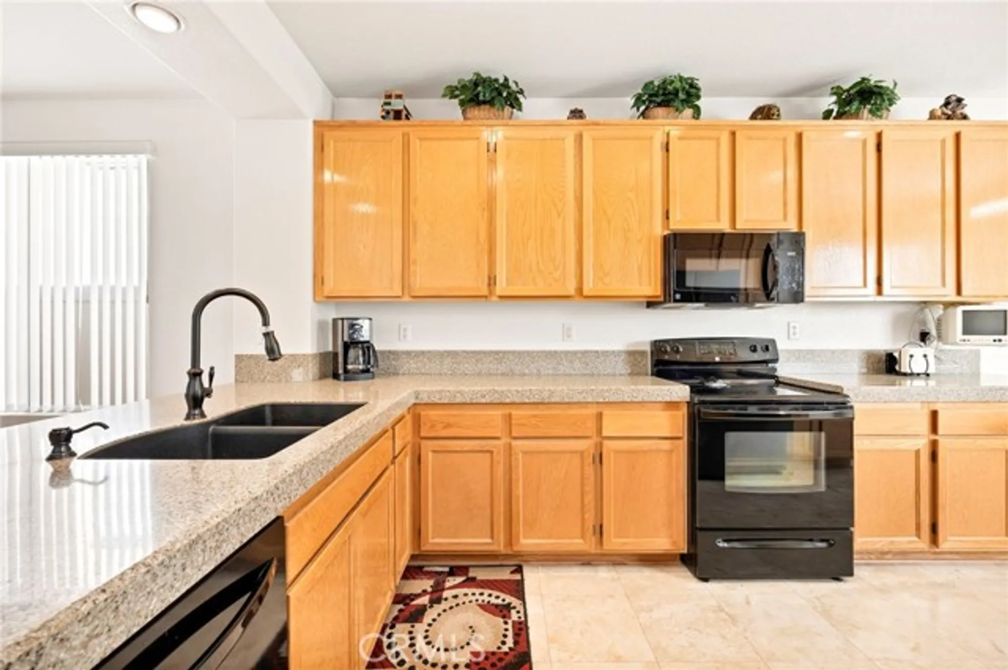 Property Slideshow image 11 of 42 | 29243 hidden lake dr, Menifee, CA, 92584