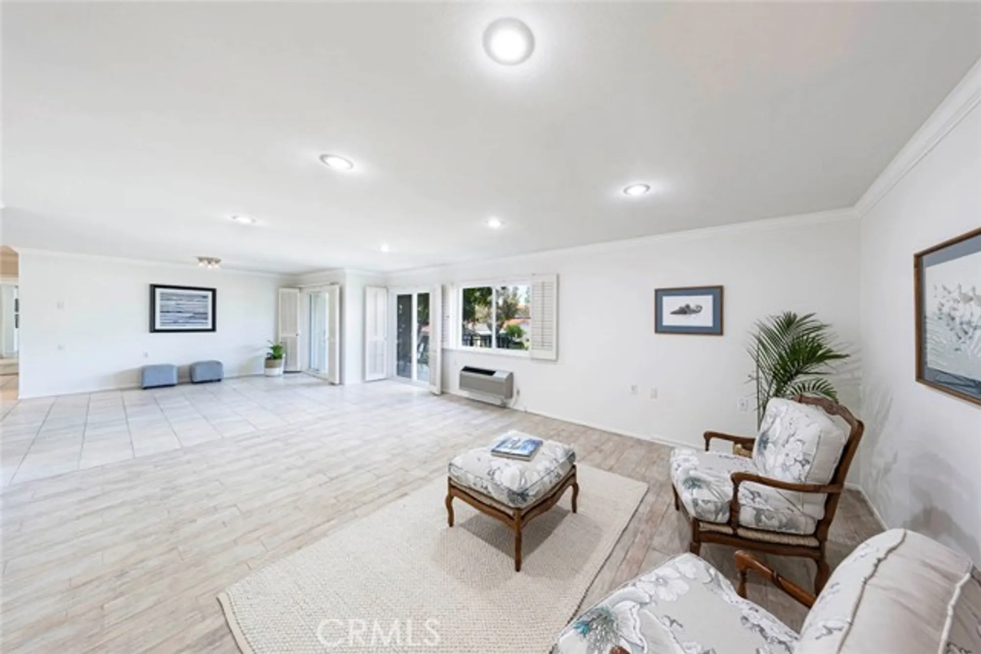Property Slideshow image 6 of 21 | 2370 via mariposa 1b, Laguna Woods, CA, 92637