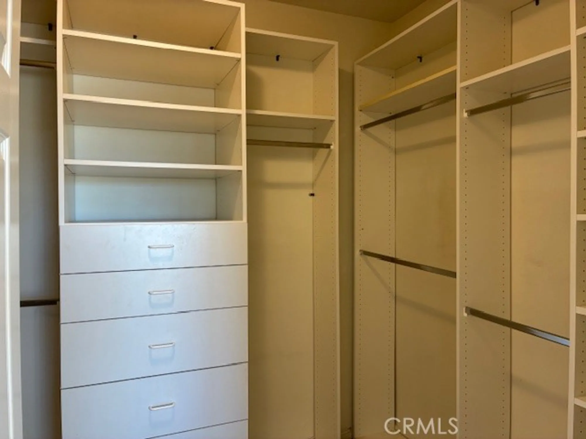 Property Slideshow image 12 of 18 | 40146 colony dr, Murrieta, CA, 92562