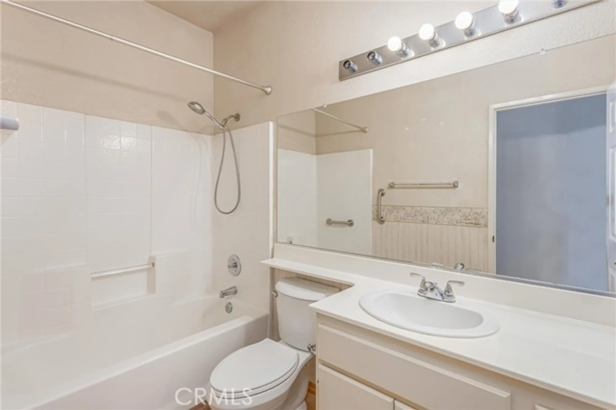 Property Slideshow image 22 of 37 | 1619 fairway oaks ave, Banning, CA, 92220
