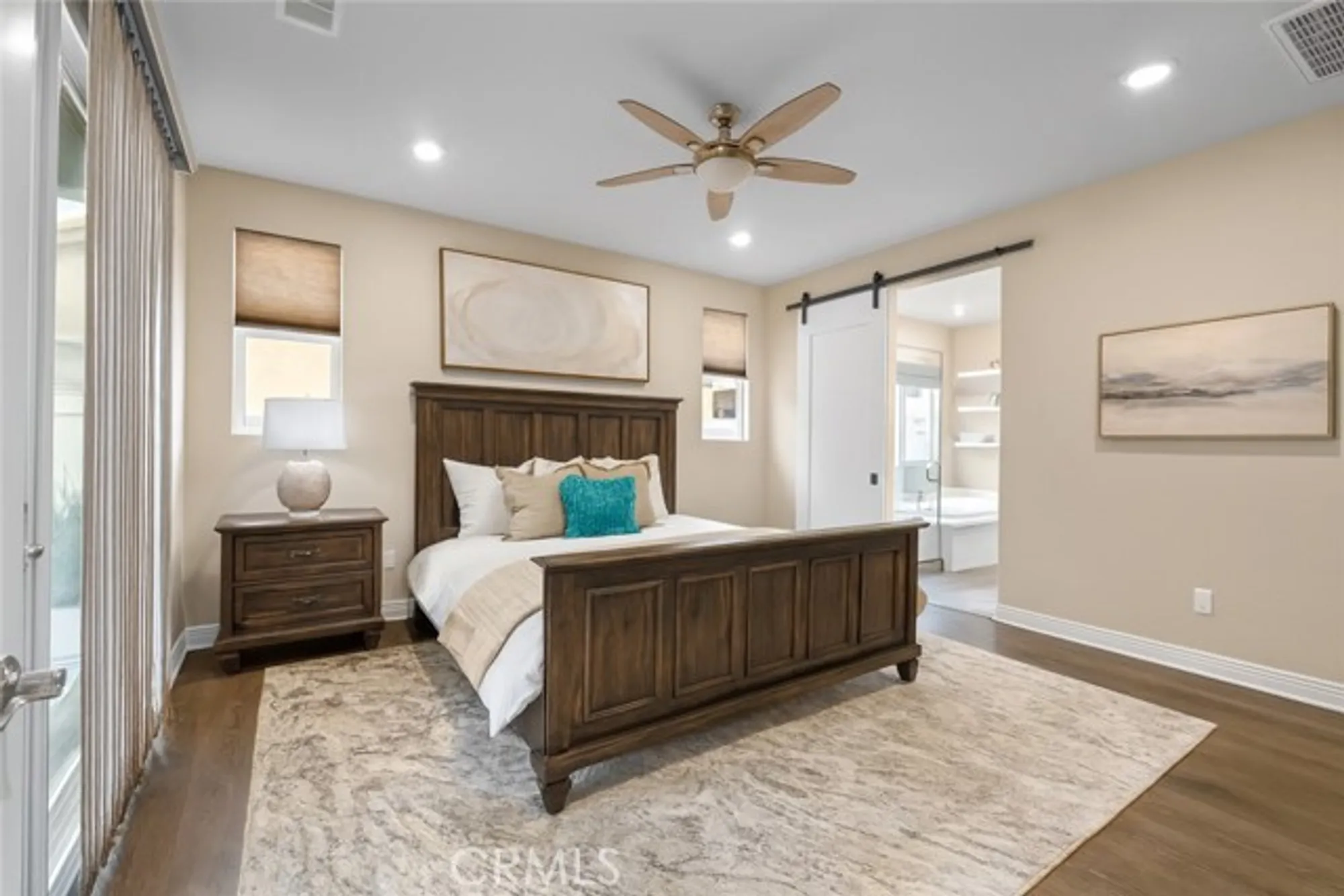 Property Slideshow image 13 of 34 | 20552 galloway dr, Santa Clarita, CA, 91350