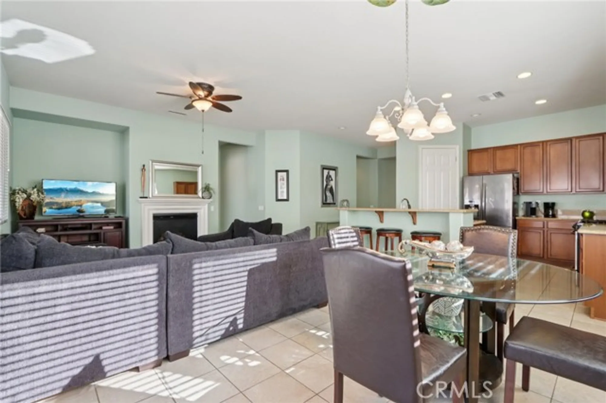 Property Slideshow image 14 of 60 | 1641 via borrego, Hemet, CA, 92545