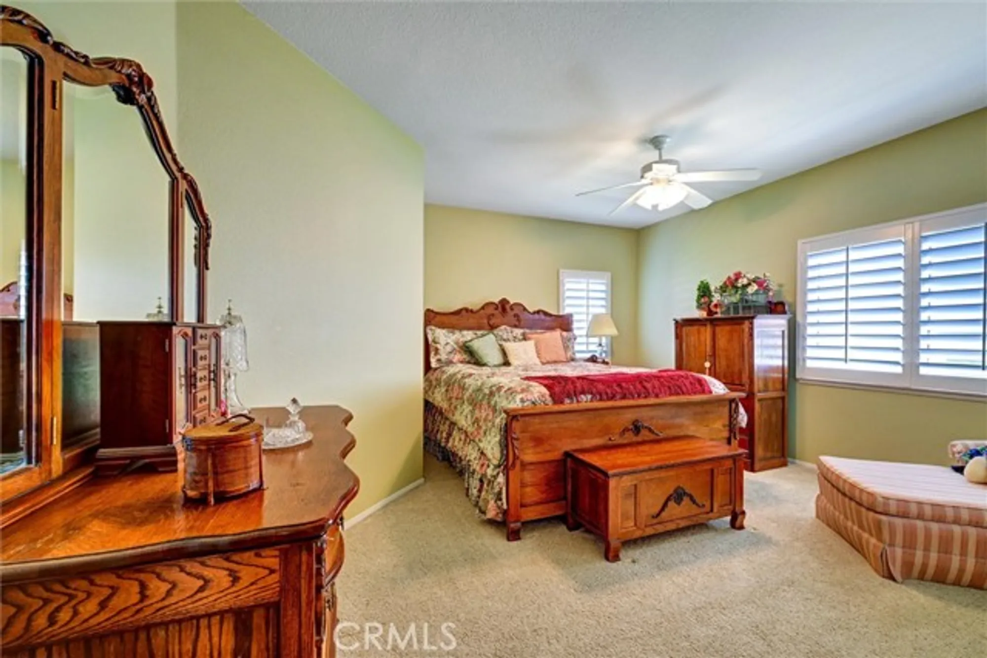 Property Slideshow image 30 of 34 | 39946 via graziana, Murrieta, CA, 92562