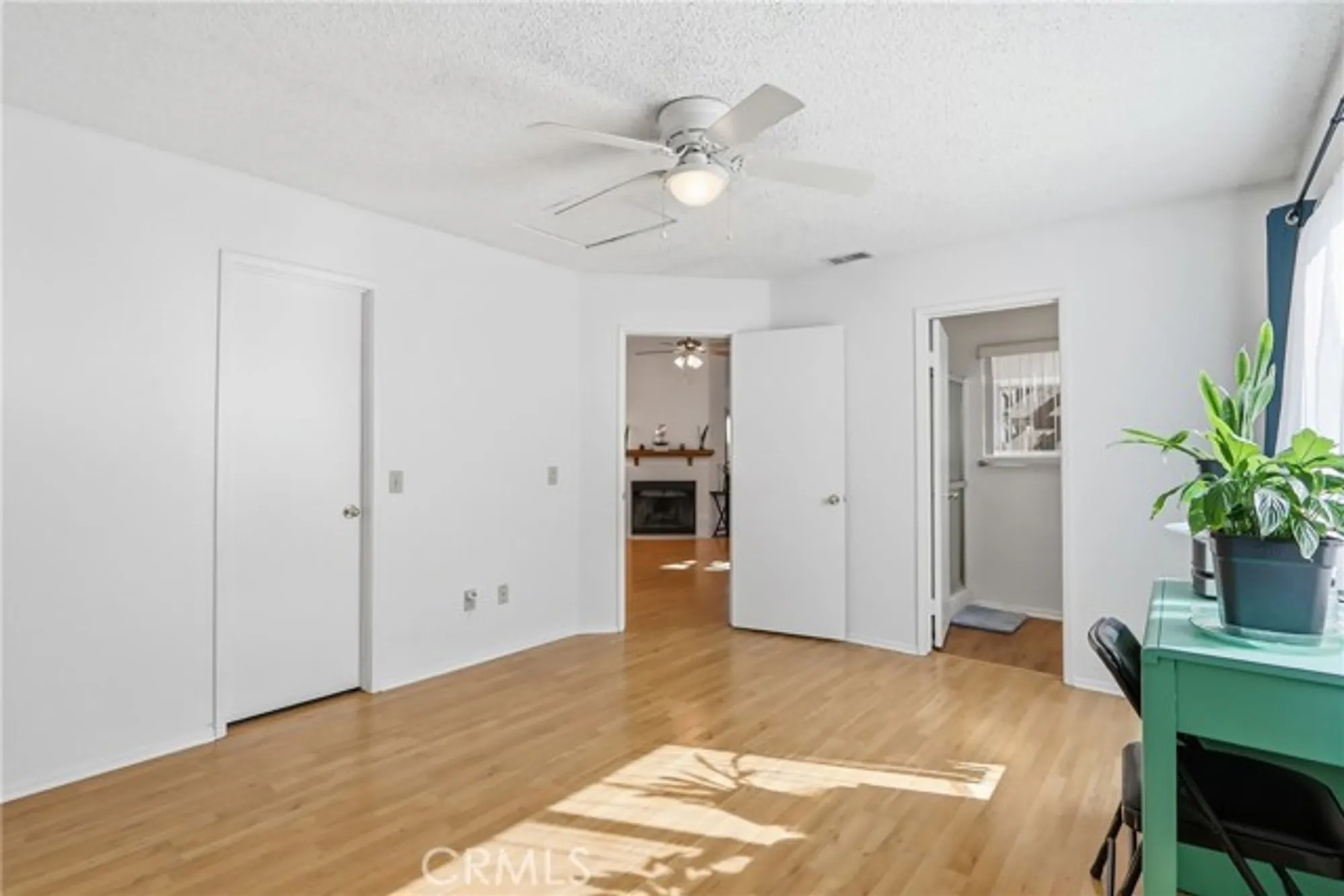 Property Slideshow image 24 of 31 | 29350 murrieta rd, Menifee, CA, 92586