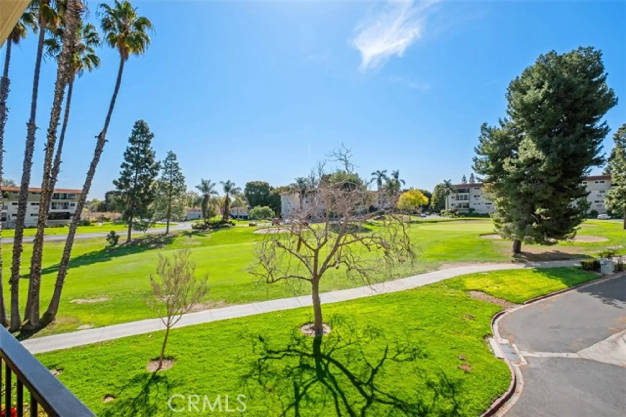 Property Slideshow image 15 of 34 | 2388 via mariposa 3e, Laguna Woods, CA, 92637