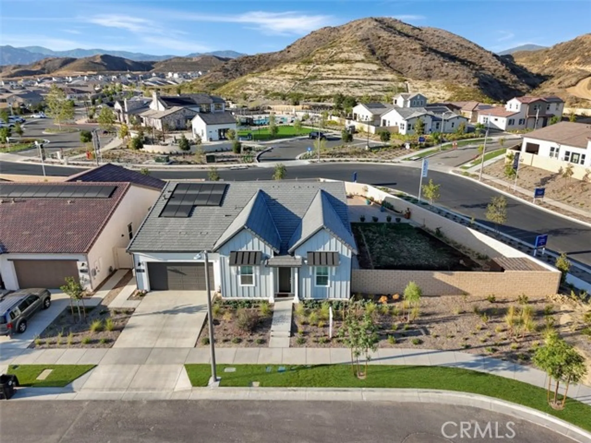 Property Slideshow image 33 of 60 | 24501 via sendero, Valencia, CA, 91354