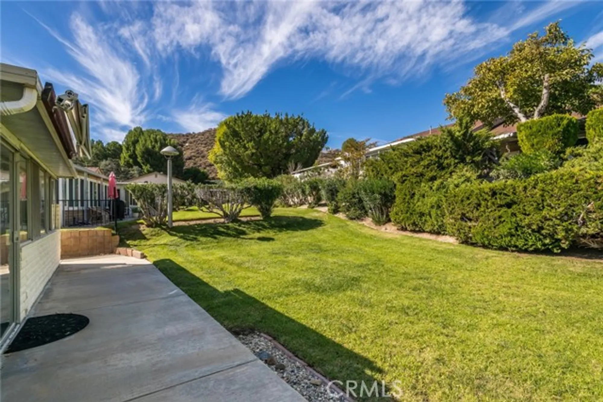 Property Slideshow image 30 of 59 | 26751 winsome cir, Newhall, CA, 91321