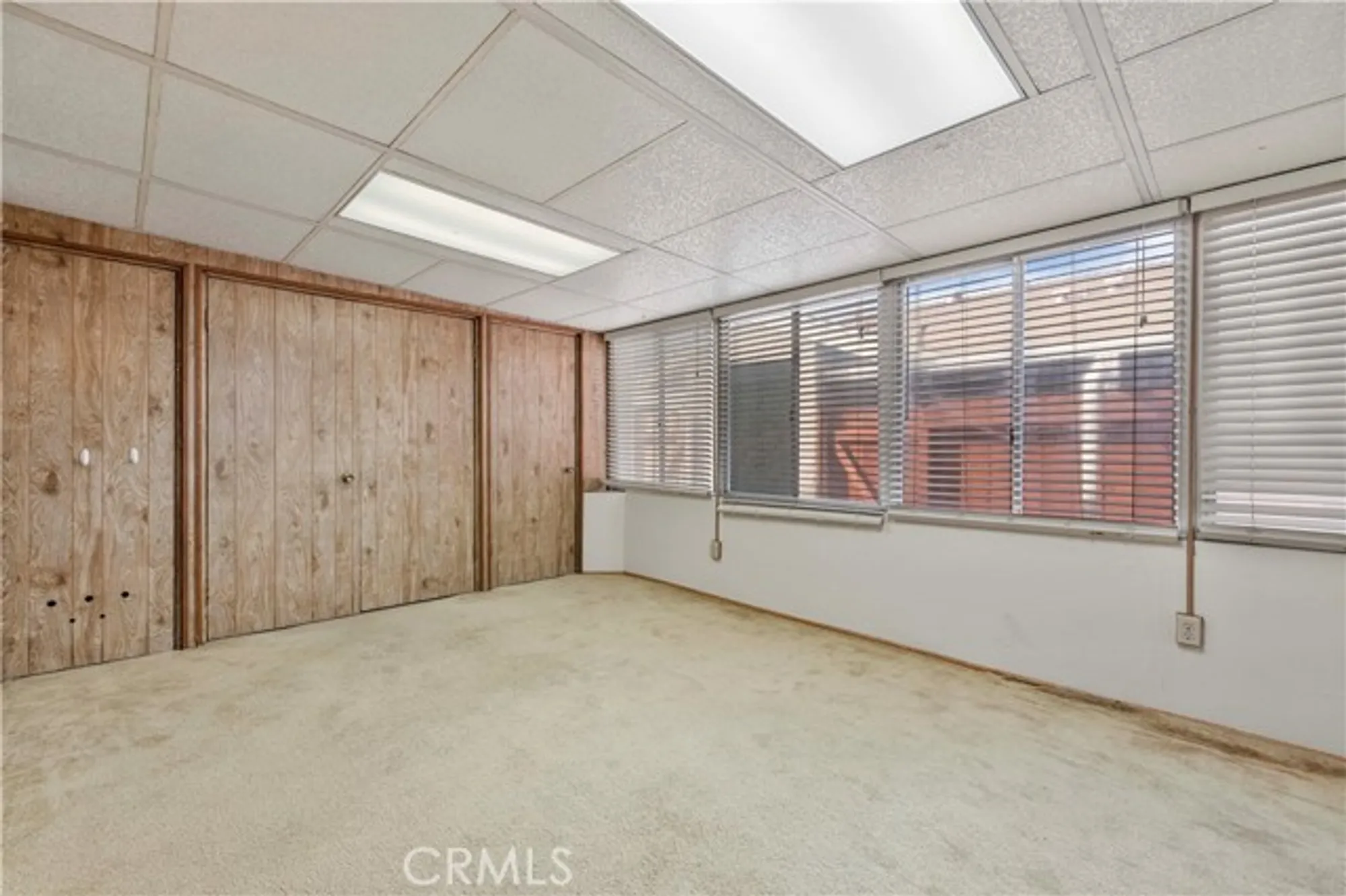 Property Slideshow image 13 of 34 | 26838 avenue of the oaks c, Newhall, CA, 91321