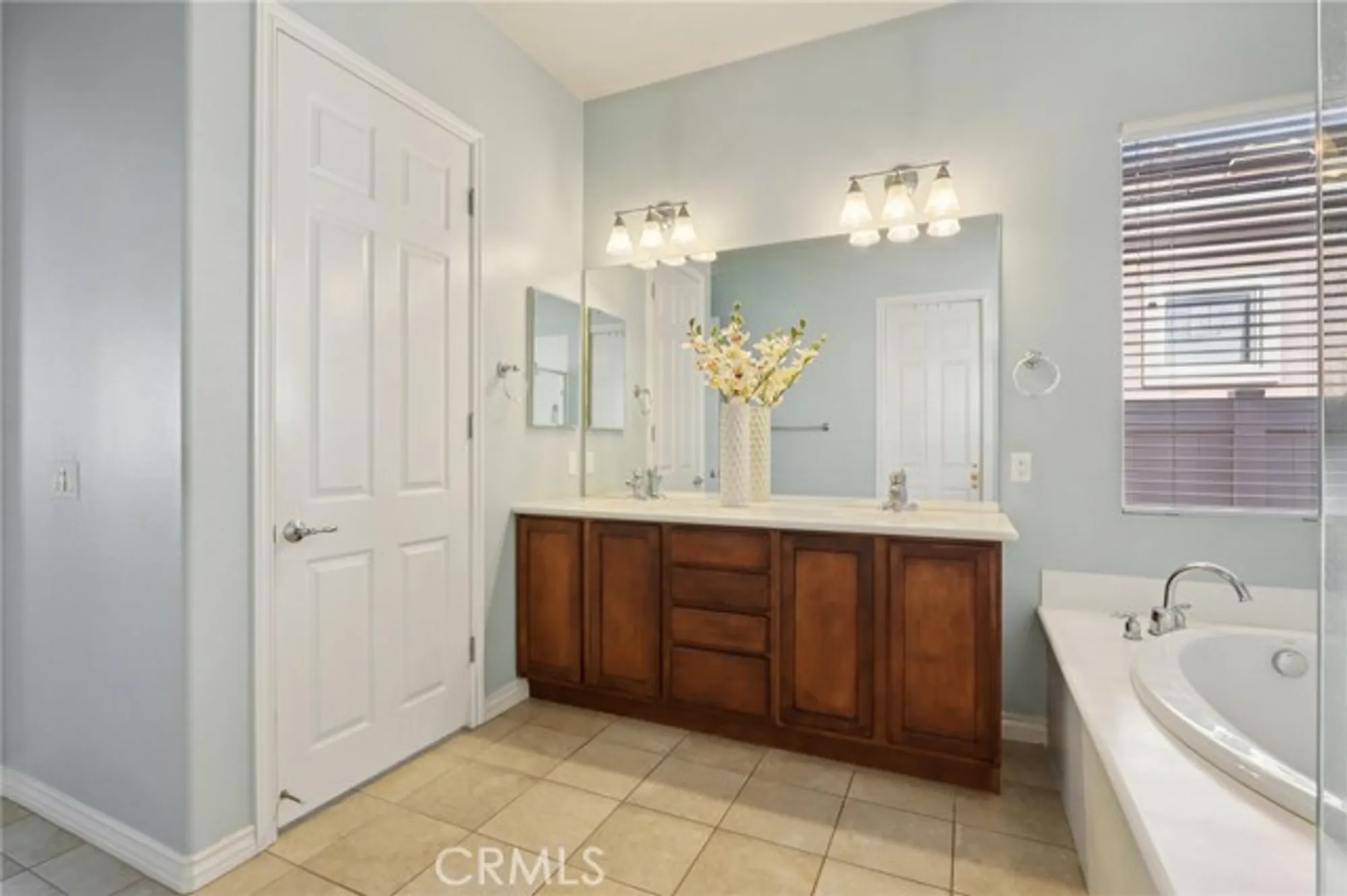 Property Slideshow image 27 of 60 | 1641 via borrego, Hemet, CA, 92545
