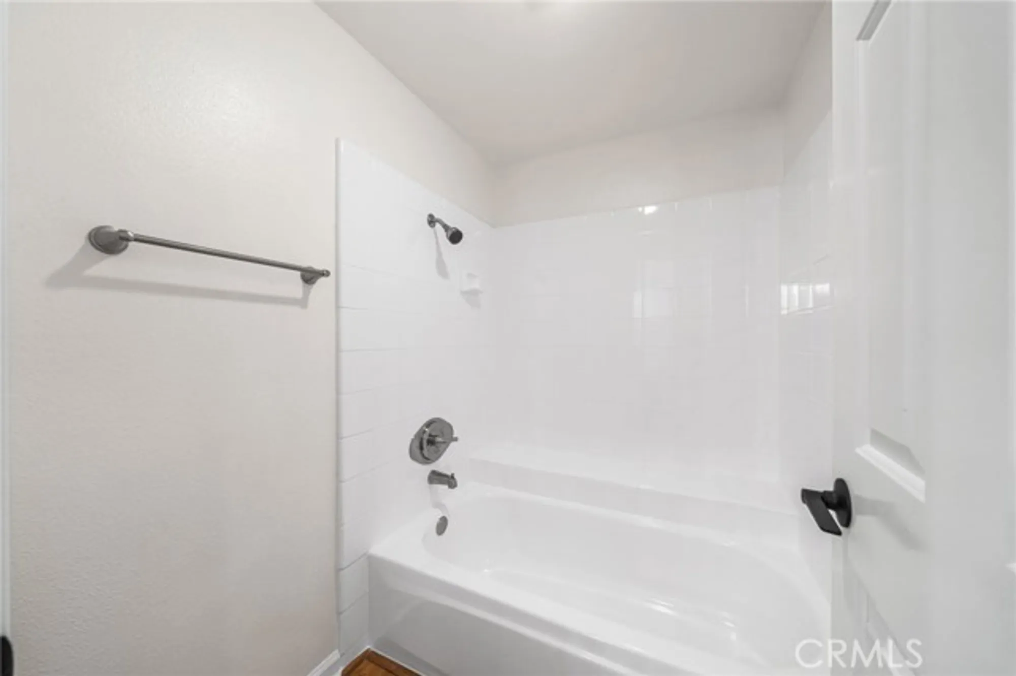 Property Slideshow image 21 of 35 | 4655 barcelona way, Oceanside, CA, 92056