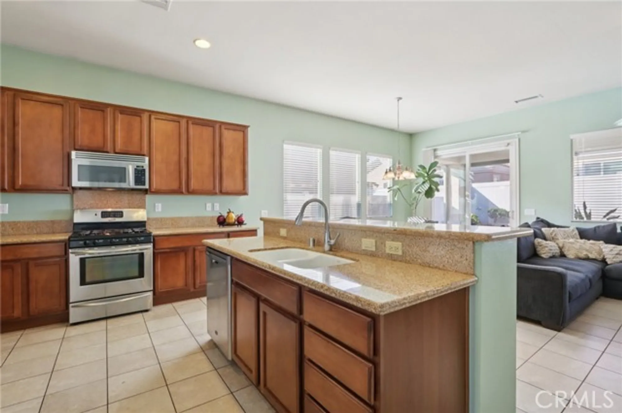Property Slideshow image 16 of 60 | 1641 via borrego, Hemet, CA, 92545