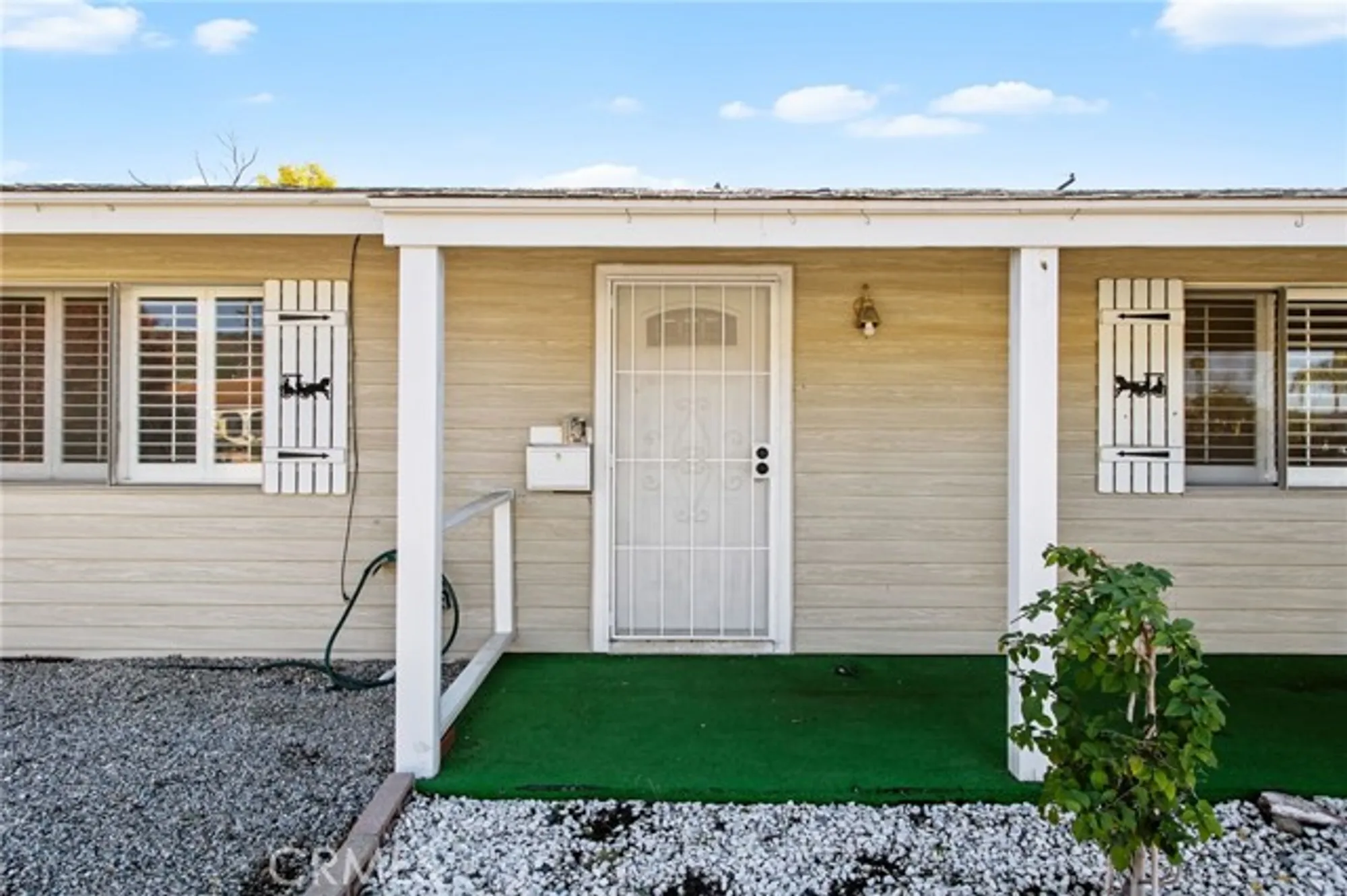 Property Slideshow image 4 of 35 | 27161 pinehurst rd, Menifee, CA, 92586