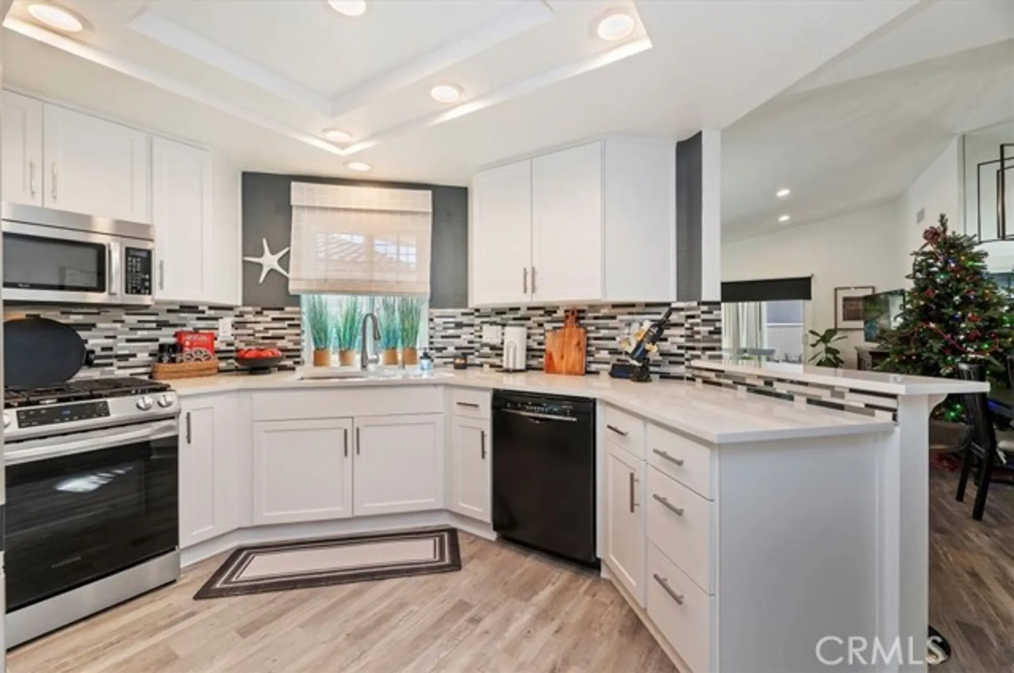 Property Slideshow image 15 of 42 | 28261 via bandita, Menifee, CA, 92585