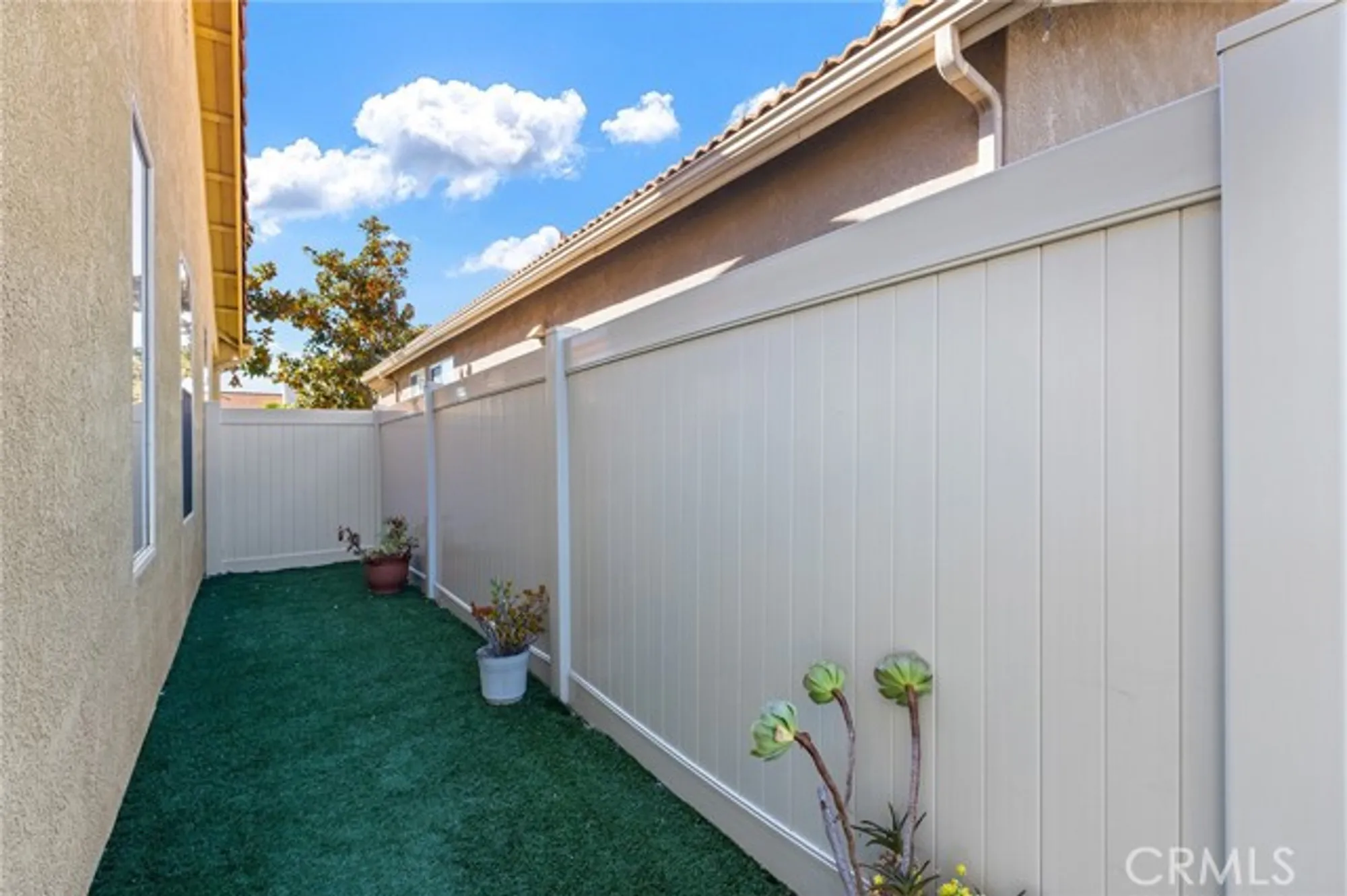 Property Slideshow image 24 of 60 | 28980 raintree dr, Menifee, CA, 92584