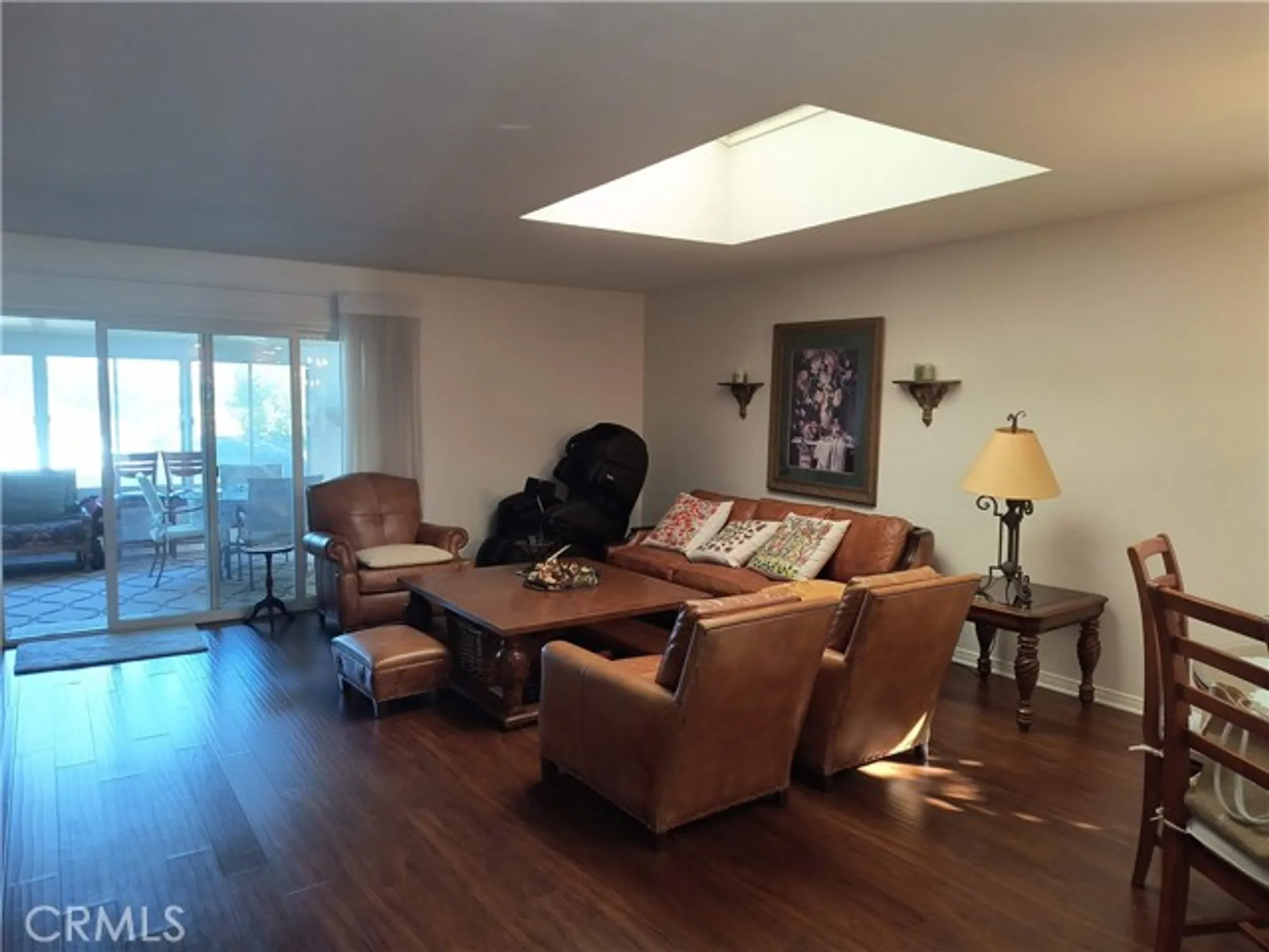 Property Slideshow image 11 of 14 | 19335 oak crossing rd, Newhall, CA, 91321