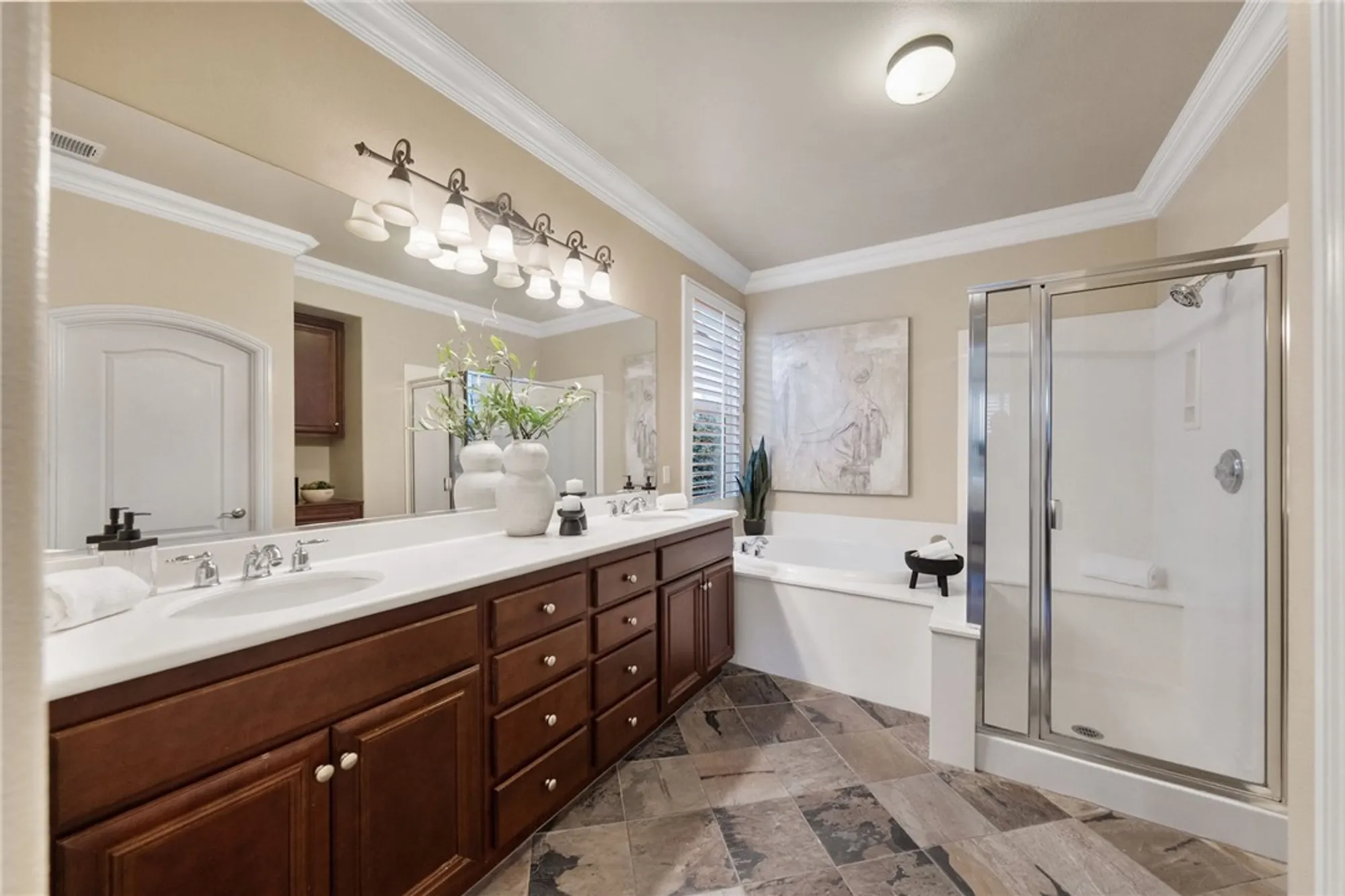 Property Slideshow image 21 of 47 | 501 garcia dr, Hemet, CA, 92545
