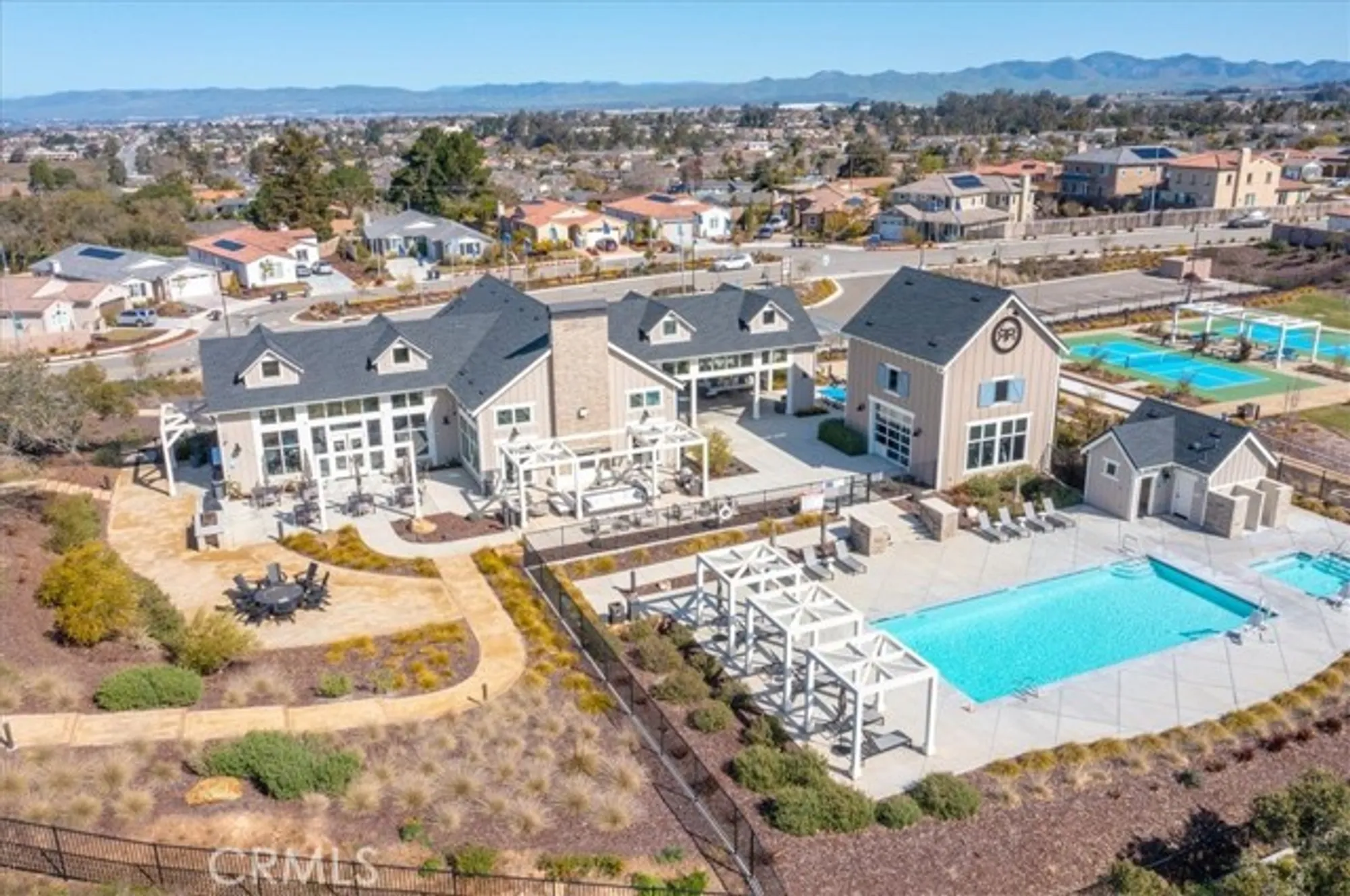 Property Slideshow image 10 of 14 | 850 romneya ln, Santa Maria, CA, 93455