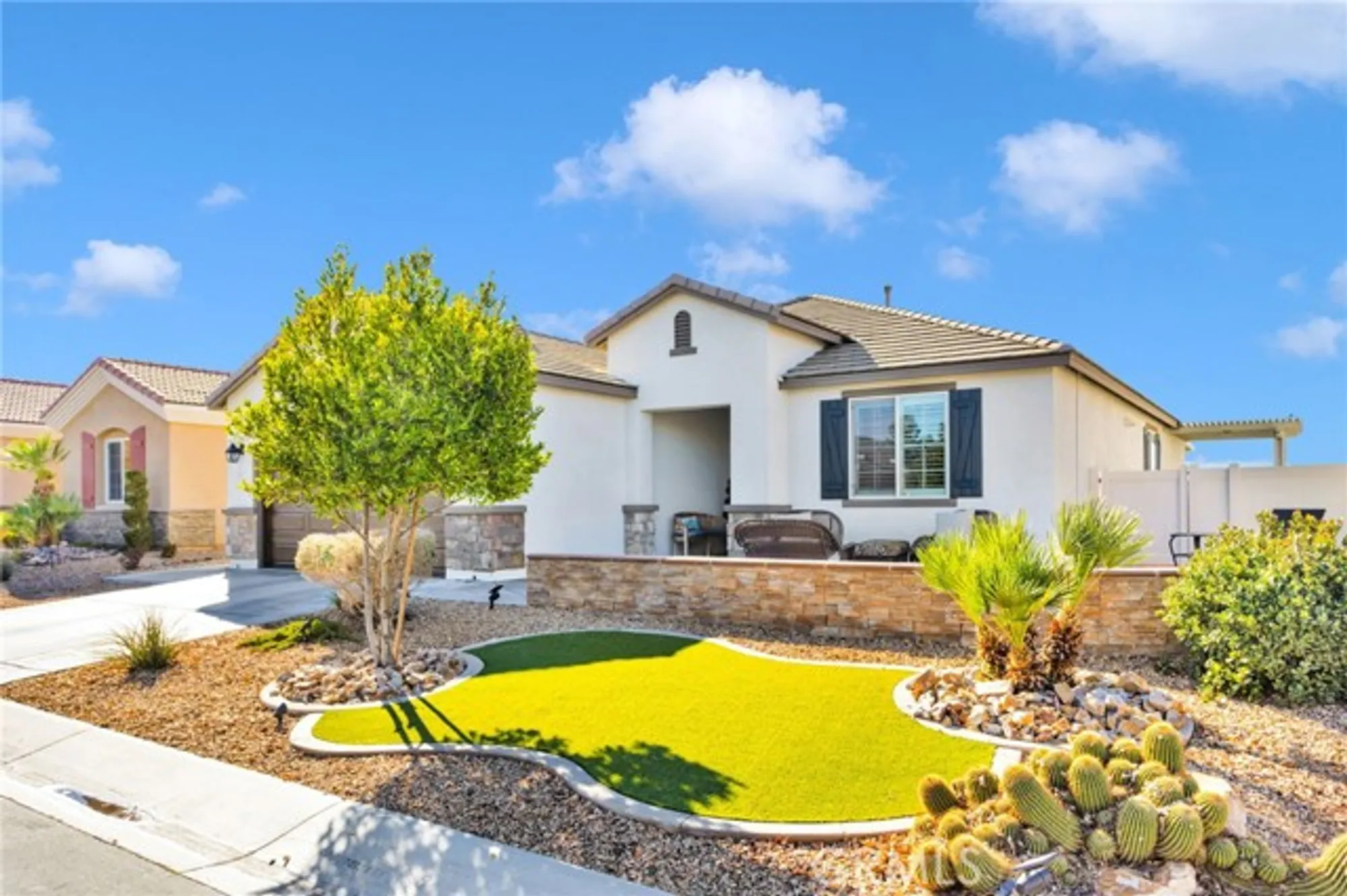 Property Slideshow image 53 of 54 | 10332 darby rd, Apple Valley, CA, 92308
