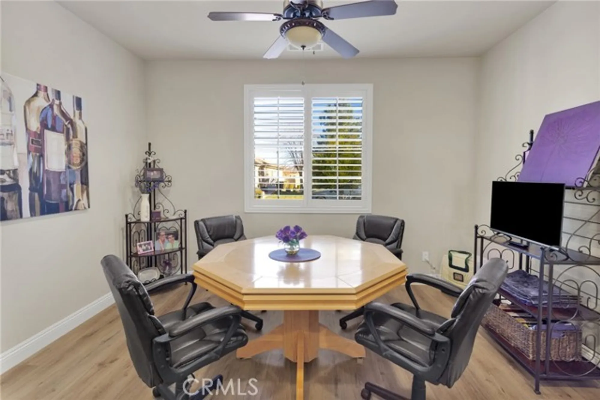 Property Slideshow image 16 of 54 | 10332 darby rd, Apple Valley, CA, 92308