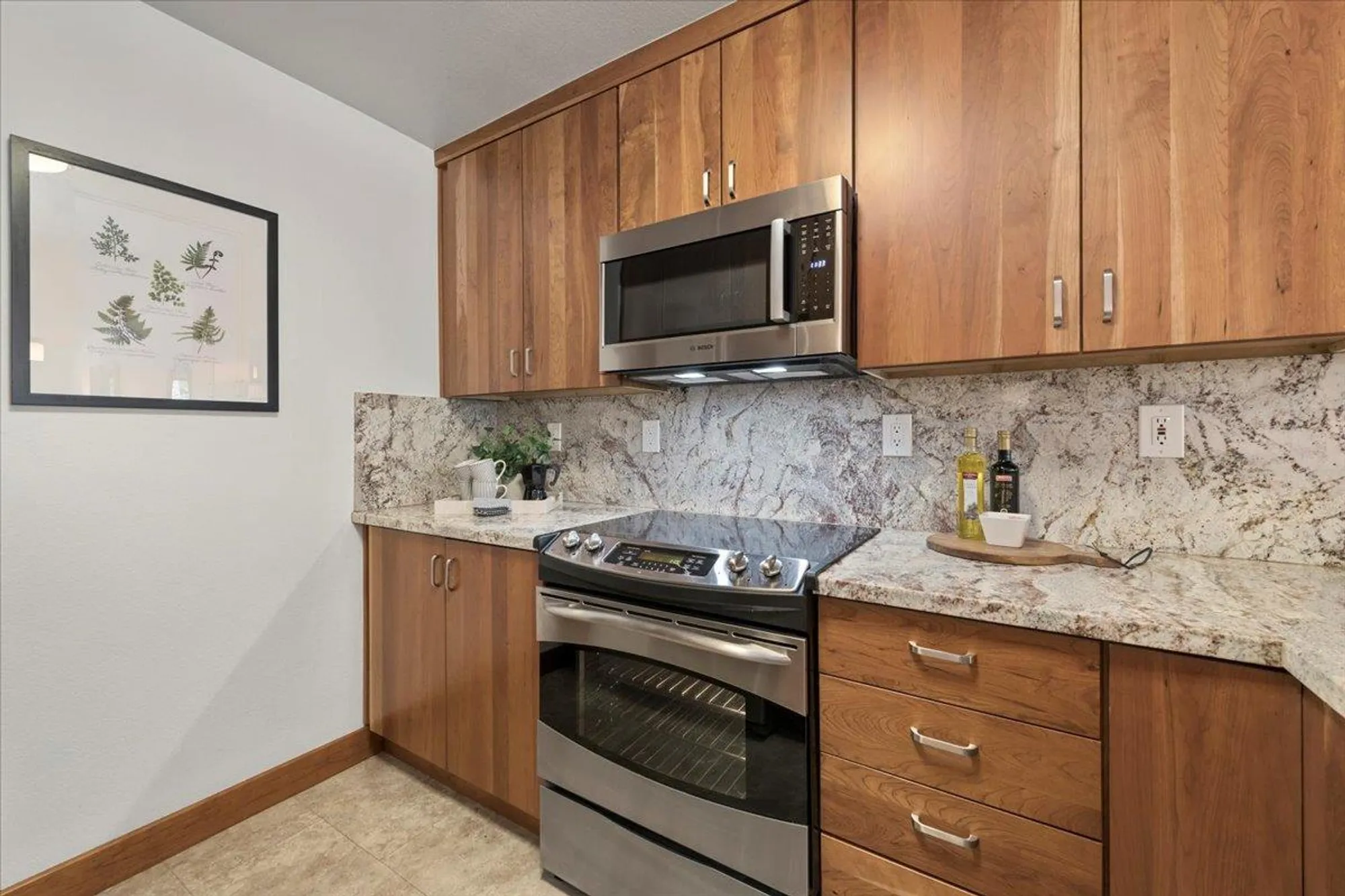 Property Slideshow image 2 of 24 | 2140 santa cruz ave, Menlo Park, CA, 94025