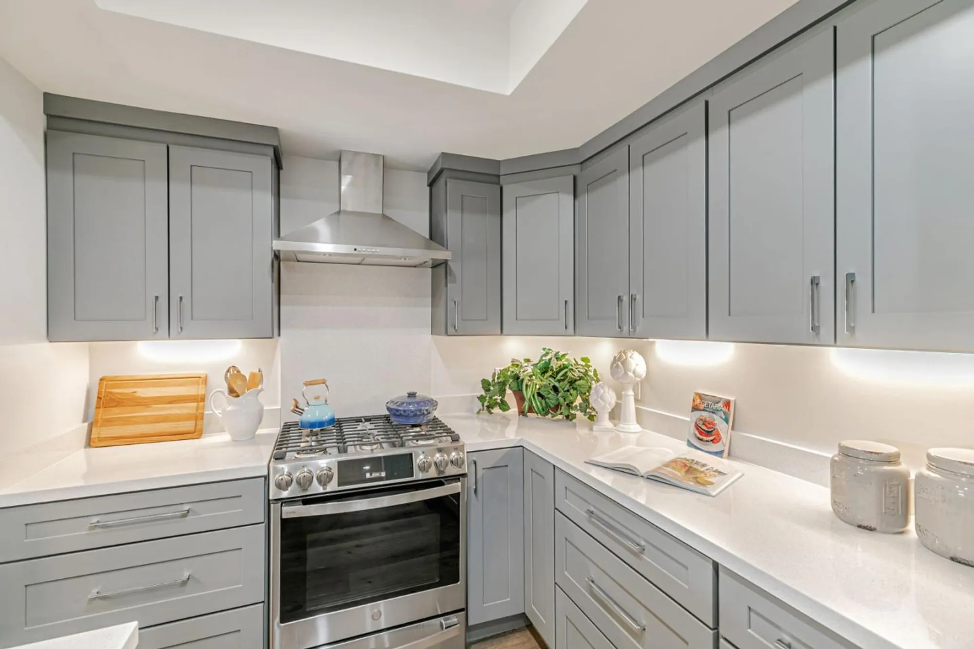 Property Slideshow image 20 of 45 | 5155 cribari knls # 5155, San Jose, CA, 95135