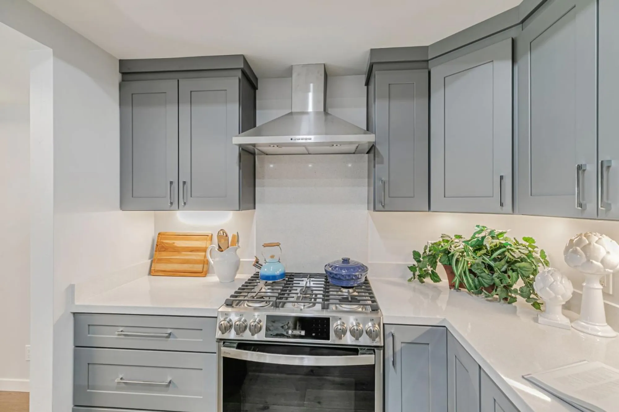 Property Slideshow image 21 of 45 | 5155 cribari knls # 5155, San Jose, CA, 95135