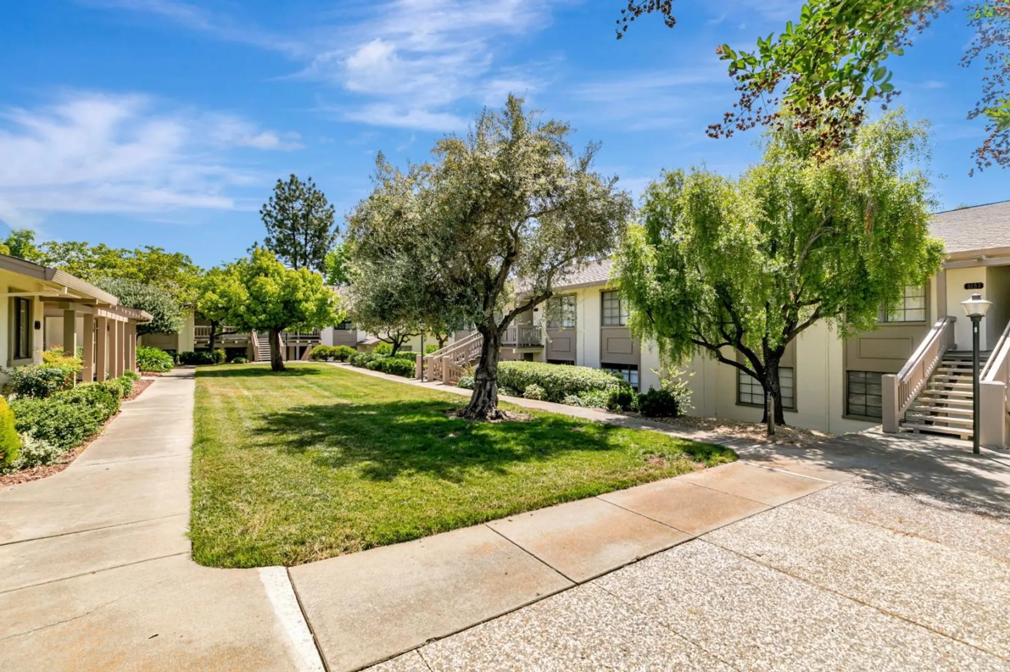 Property Slideshow image 3 of 45 | 5155 cribari knls # 5155, San Jose, CA, 95135