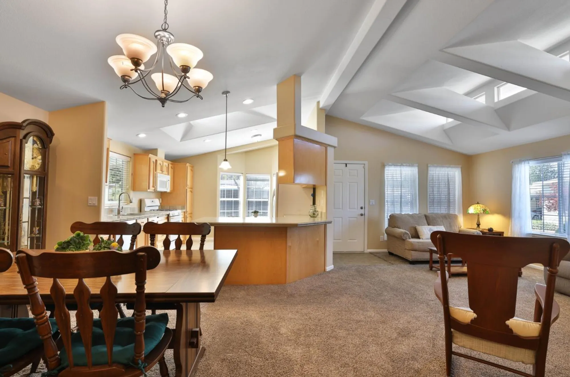 Property Slideshow image 12 of 35 | 42 dewey cir # 42, Morgan Hill, CA, 95037