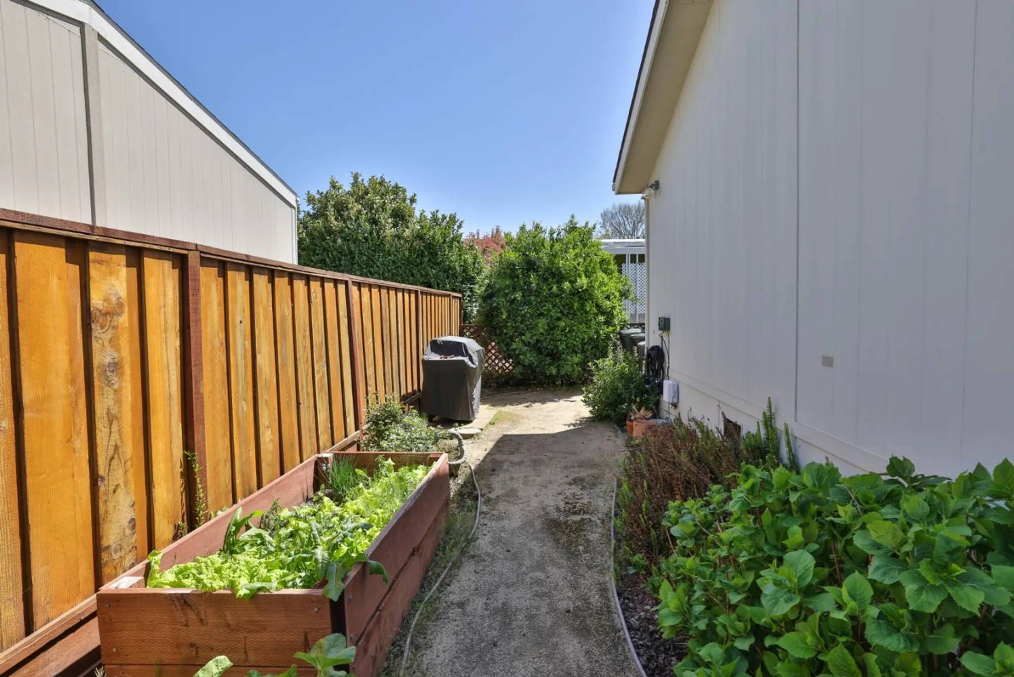 Property Slideshow image 30 of 35 | 42 dewey cir # 42, Morgan Hill, CA, 95037