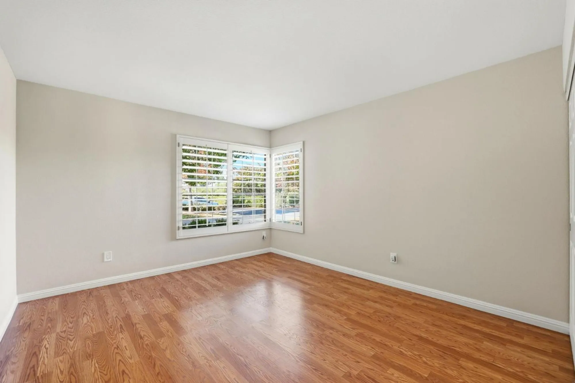 Property Slideshow image 50 of 52 | 3120 lake trasimeno dr, San Jose, CA, 95135